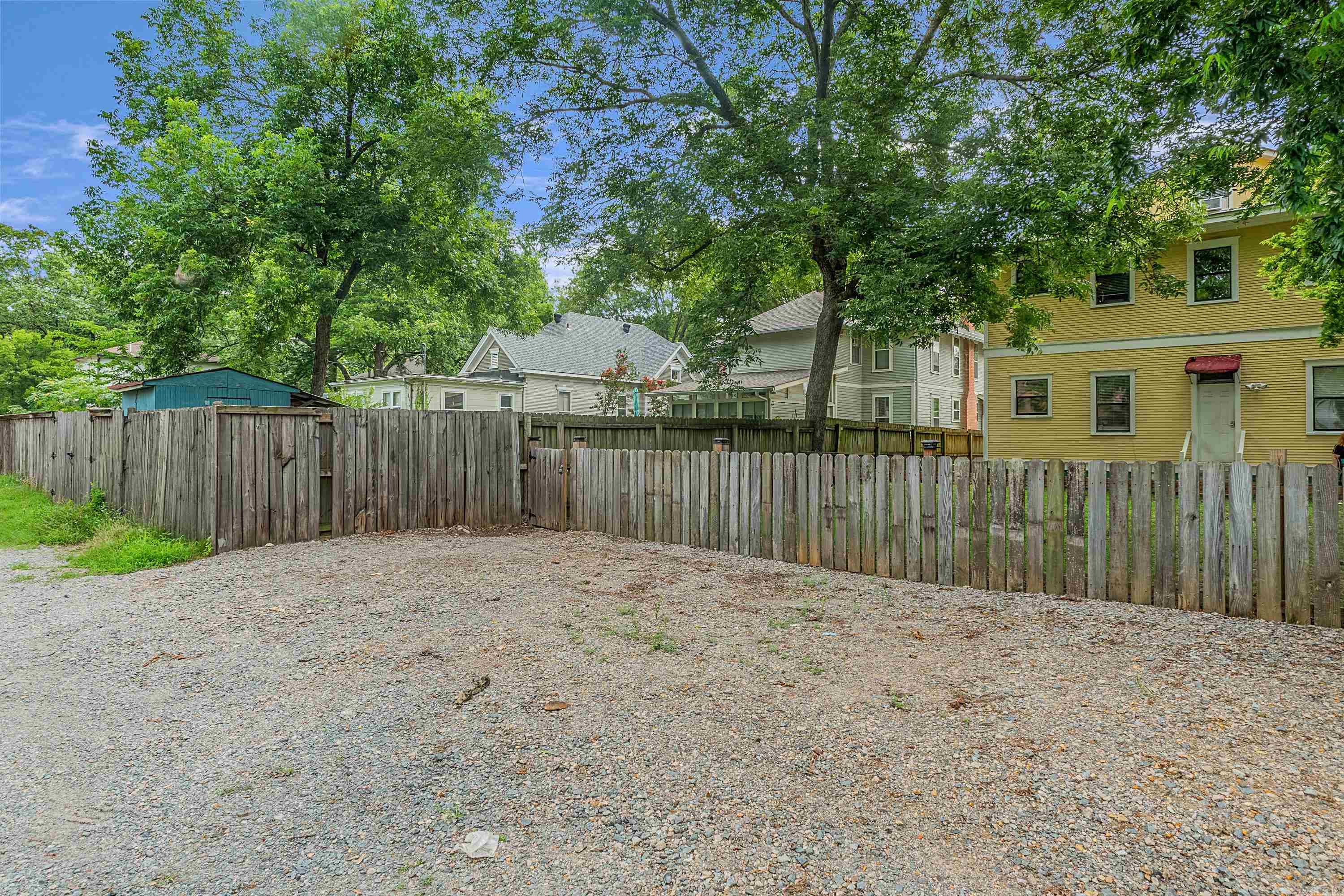 2220 S State  Little Rock, AR