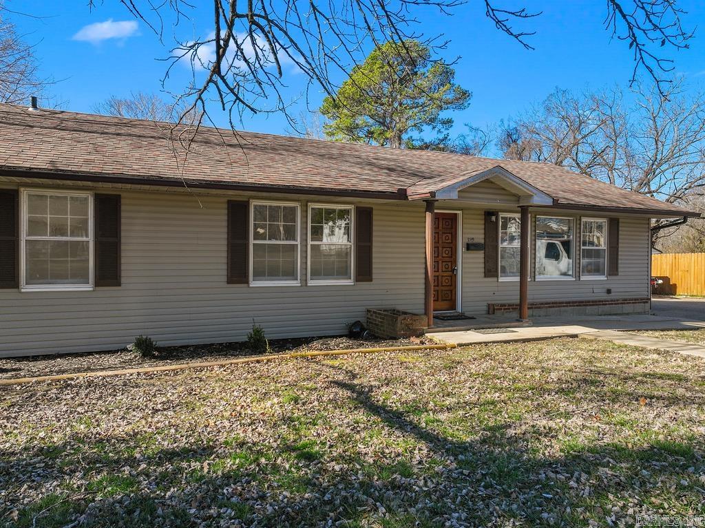 854  Circle  Mountain Home, AR