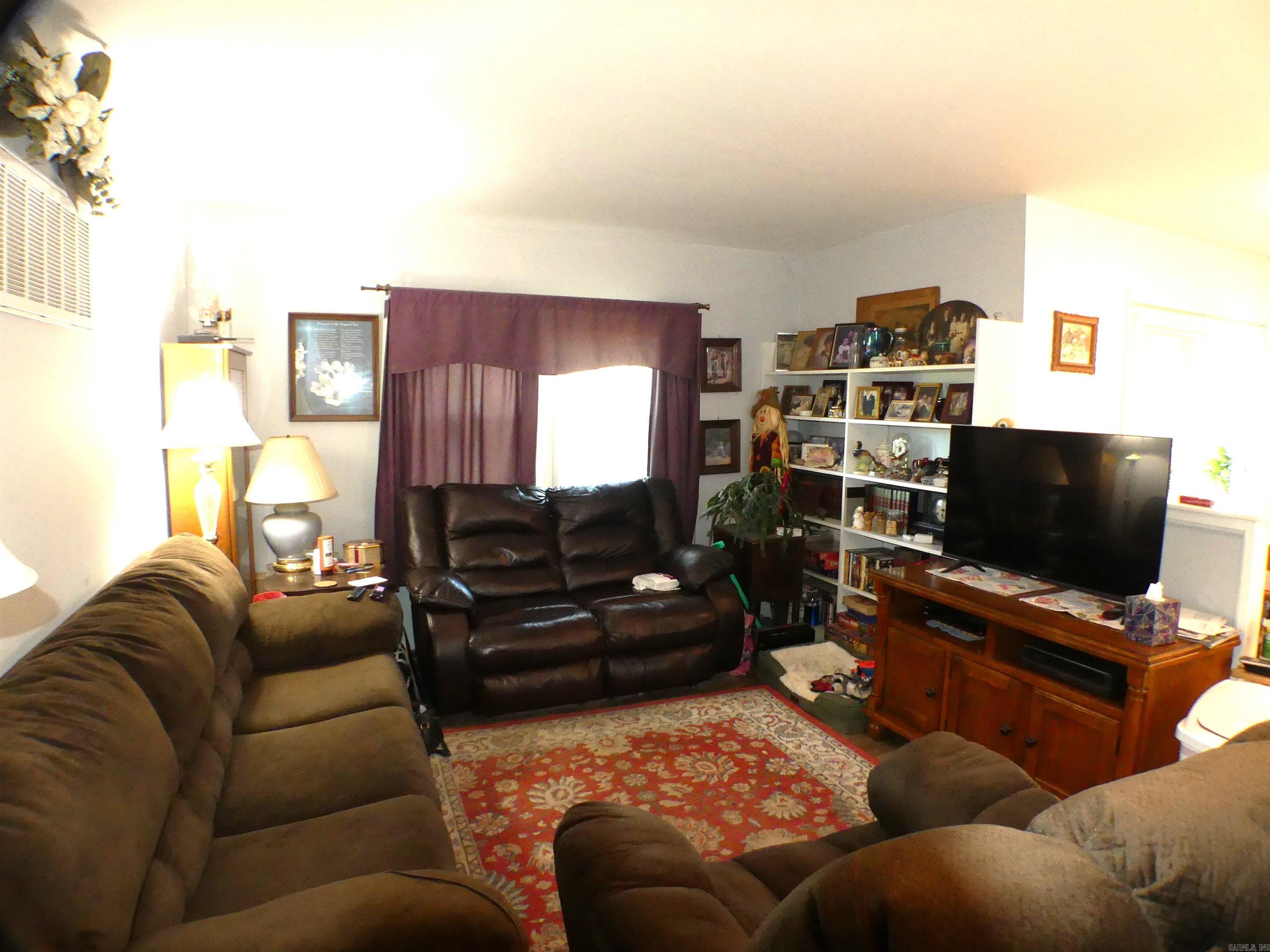 448 S Polk Road 41  Mena, AR