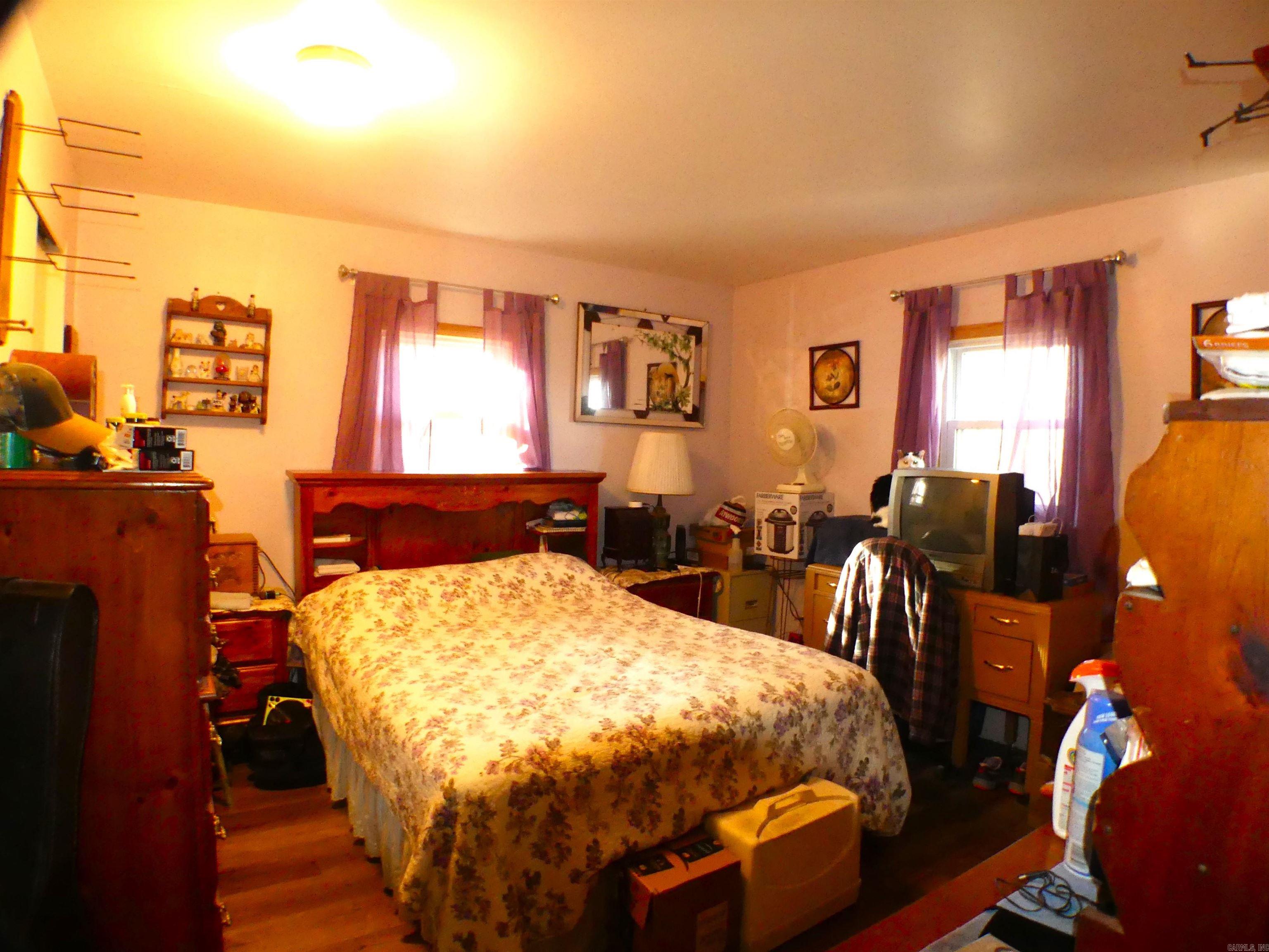 448 S Polk Road 41  Mena, AR