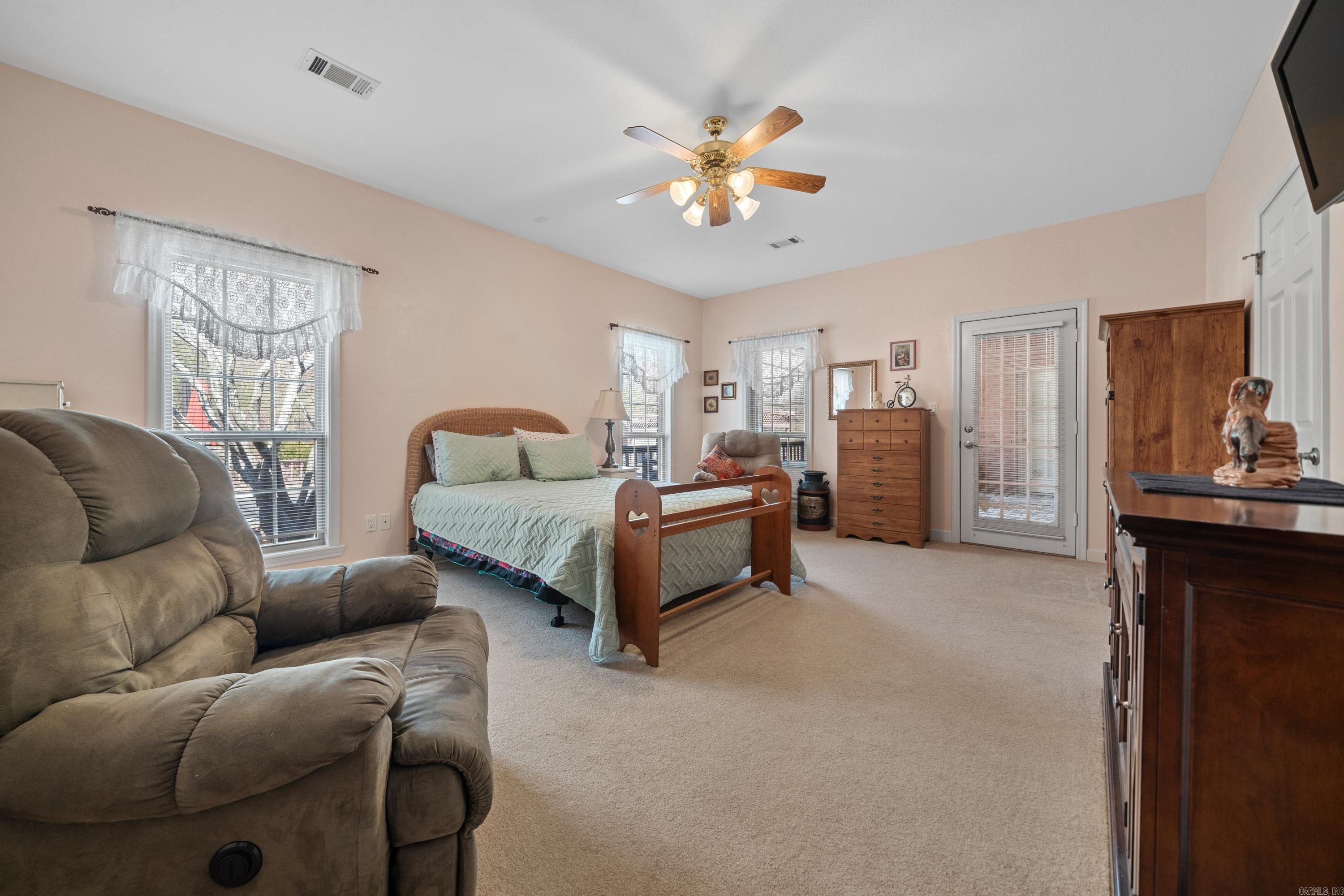 126  Bay Ridge  Hot Springs, AR