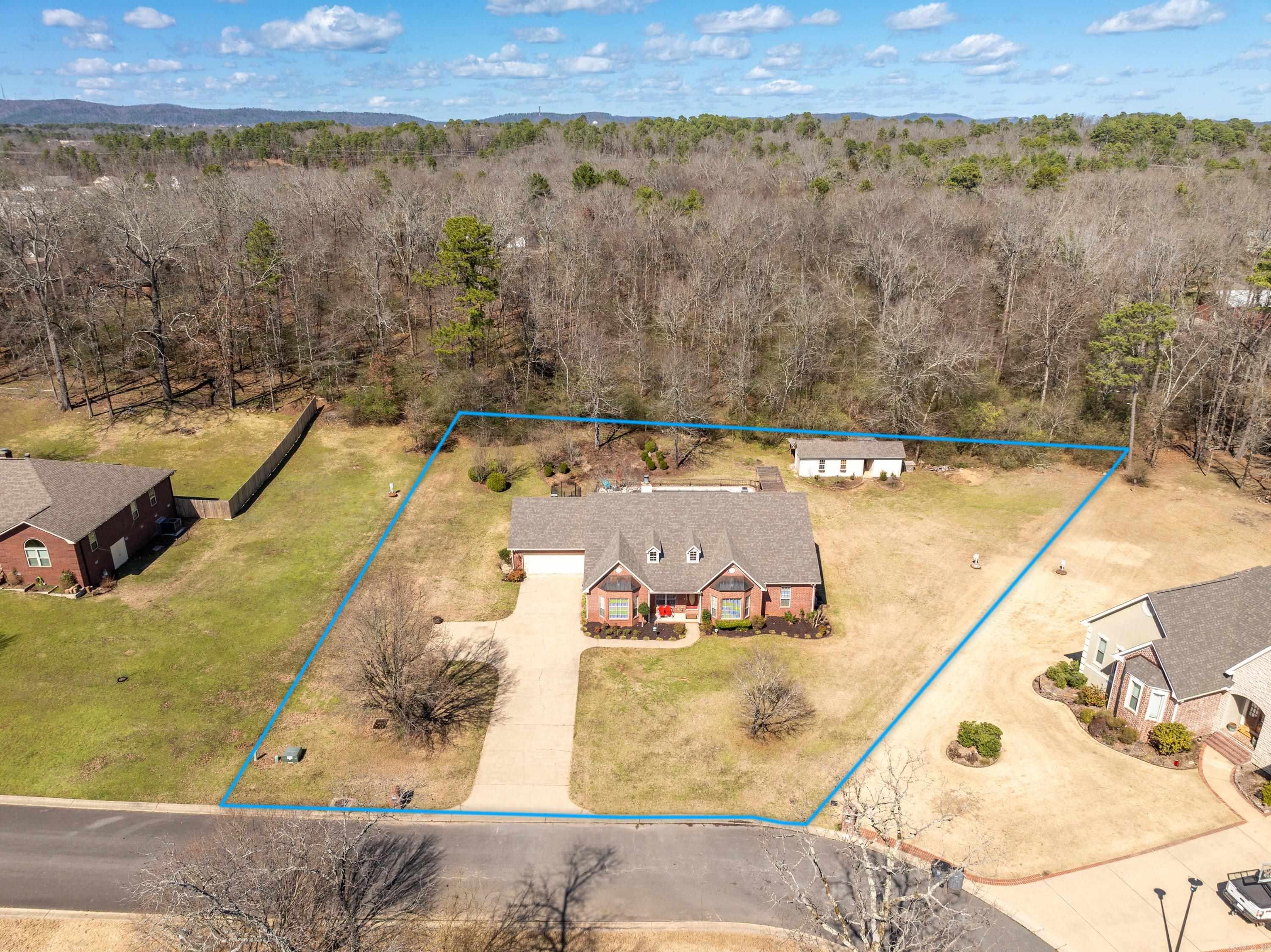 126  Bay Ridge  Hot Springs, AR