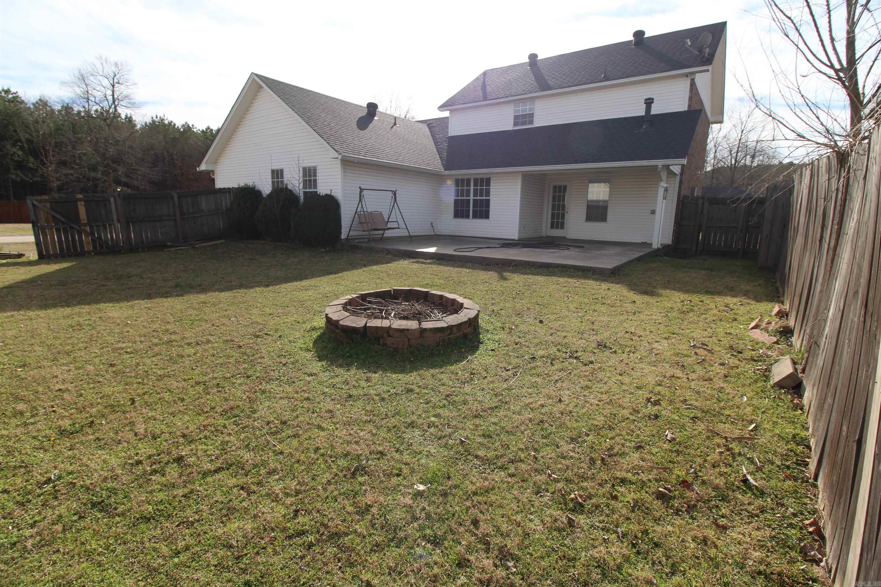 1715  Pleasant Pointe  Bryant, AR