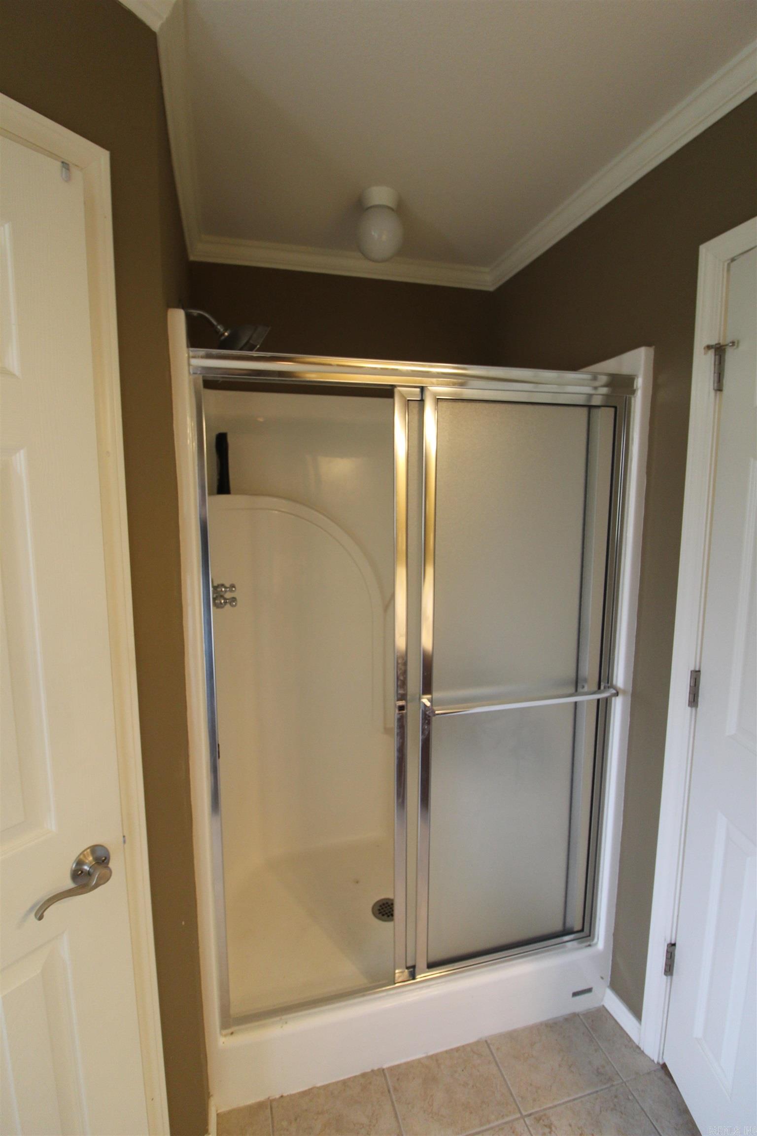 1715  Pleasant Pointe  Bryant, AR