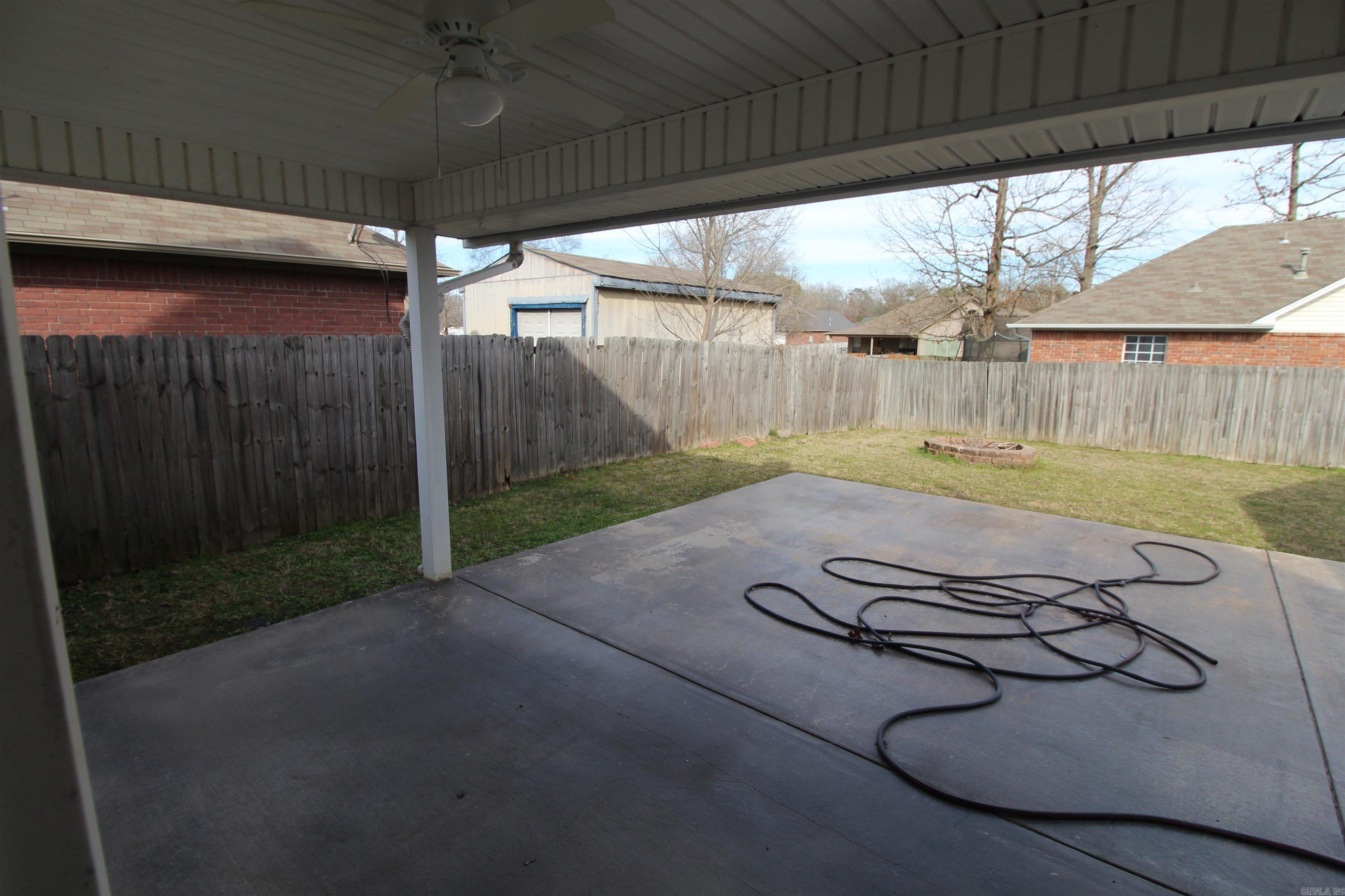 1715  Pleasant Pointe  Bryant, AR