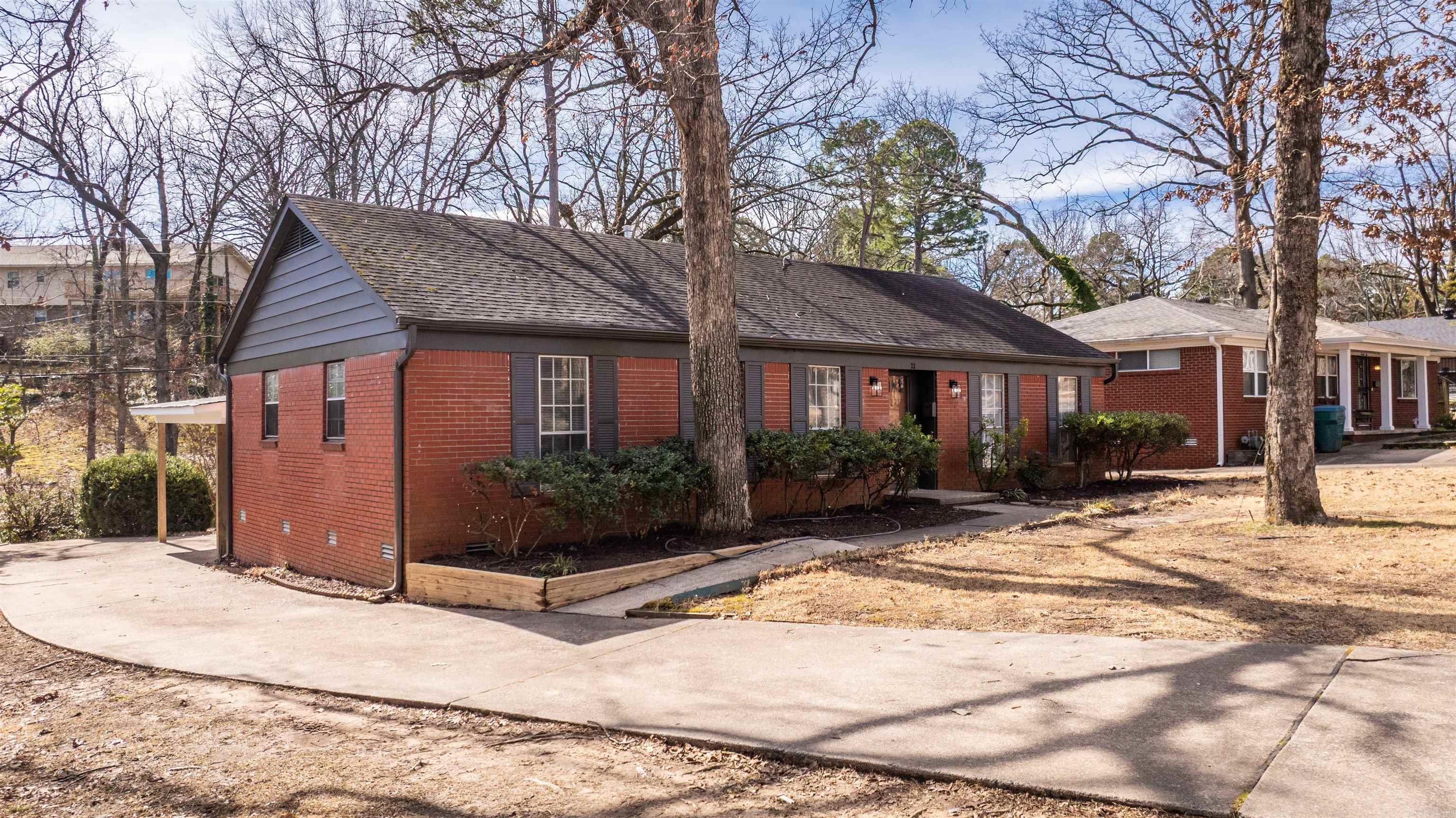 23 McGovern  Little Rock, AR