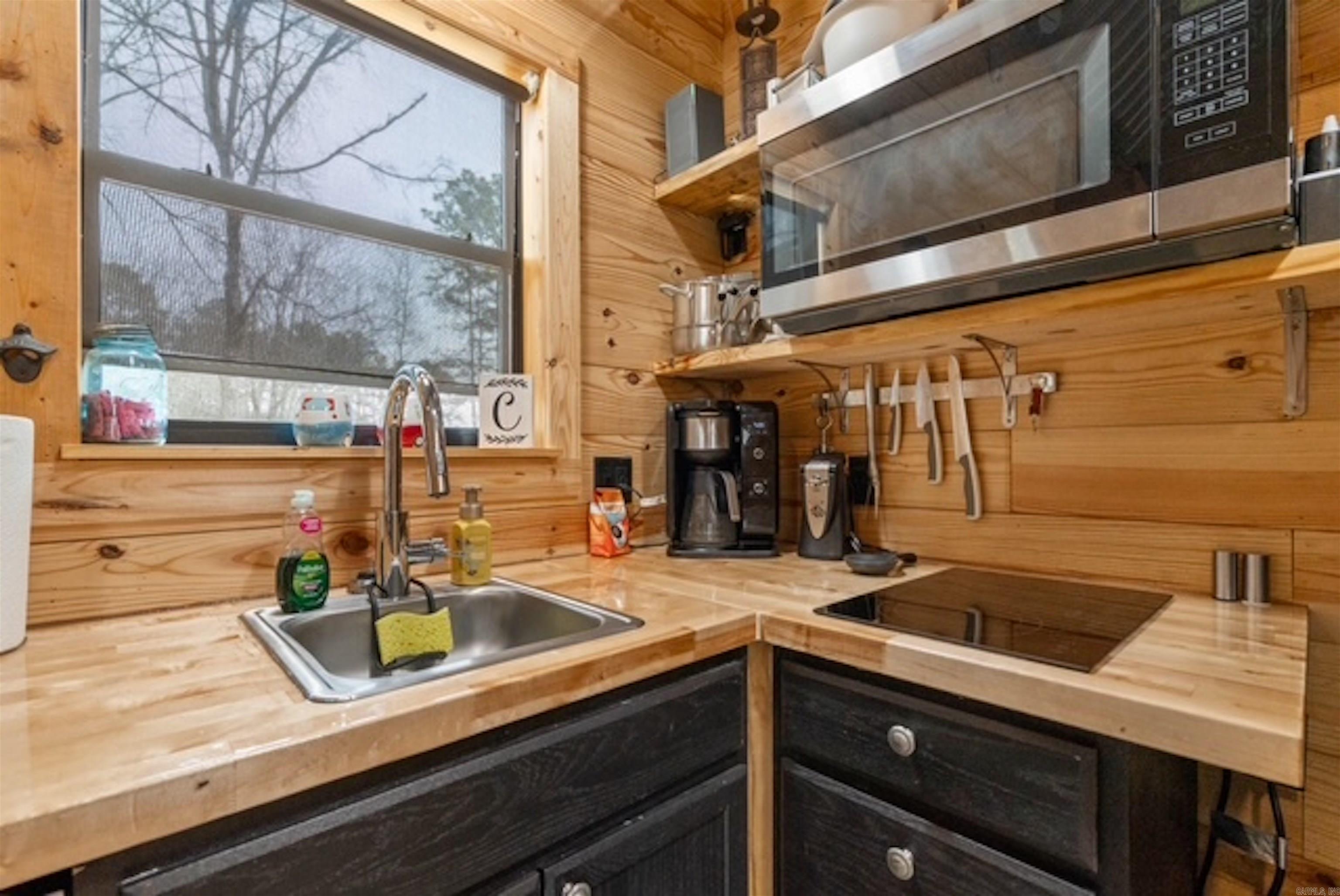 1136  Arlie Moore  Bismarck, AR