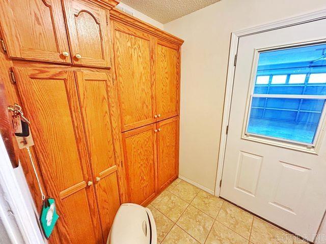 212  Cherokee Ln  Clarksville, AR