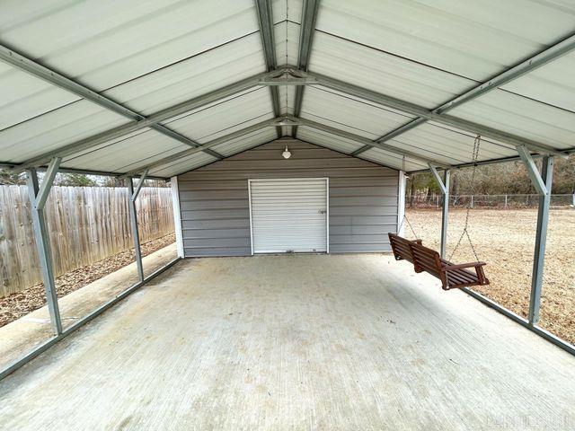 212  Cherokee Ln  Clarksville, AR
