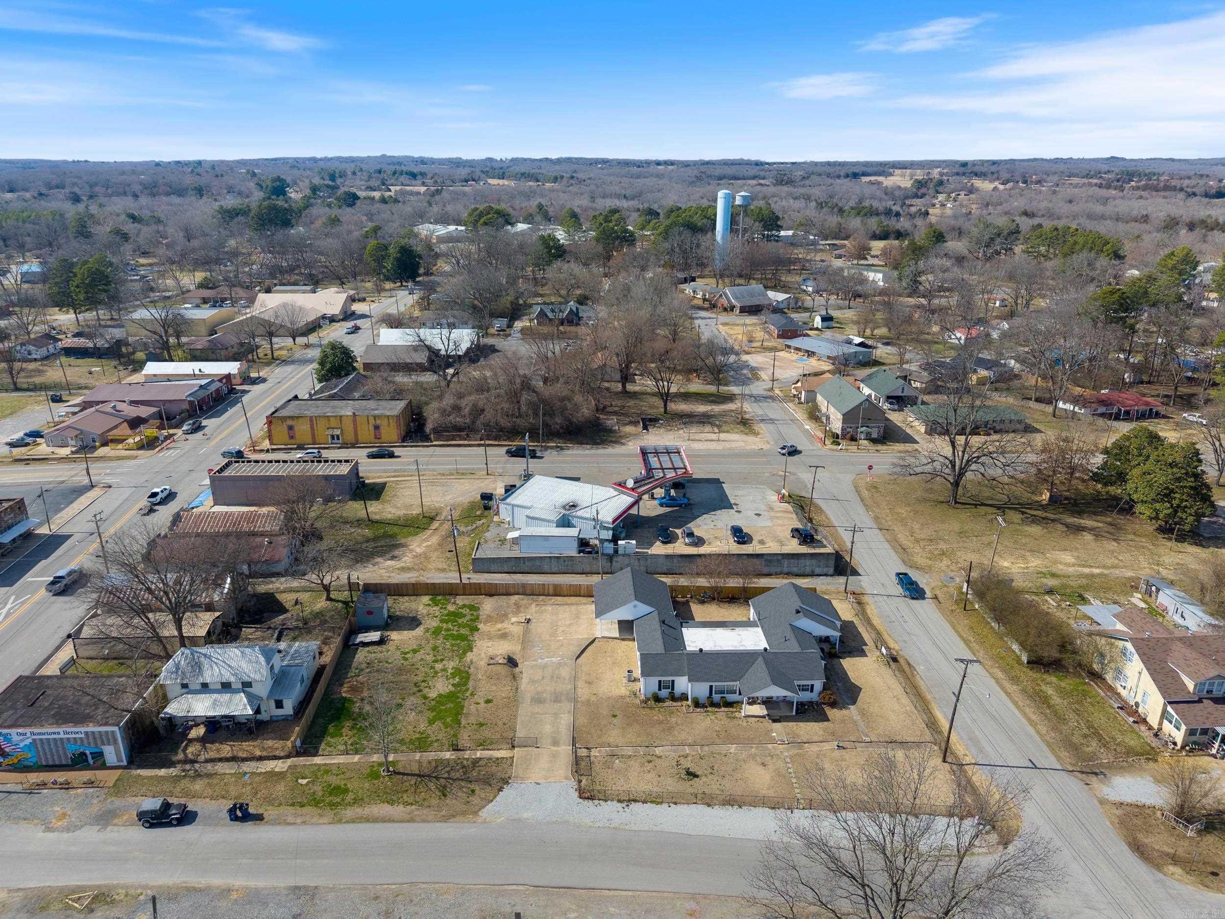 111 NW Front  Bradford, AR