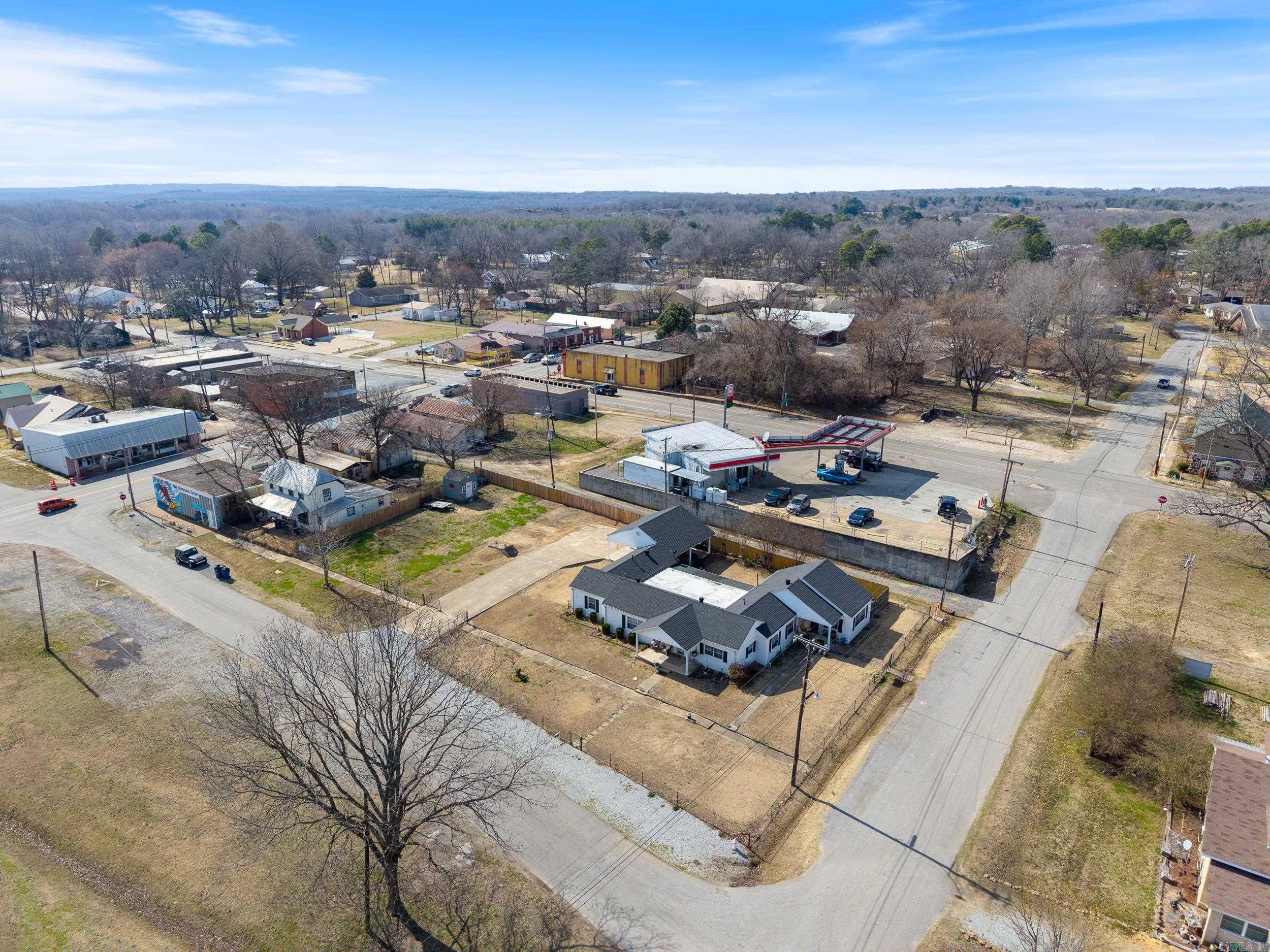 111 NW Front  Bradford, AR