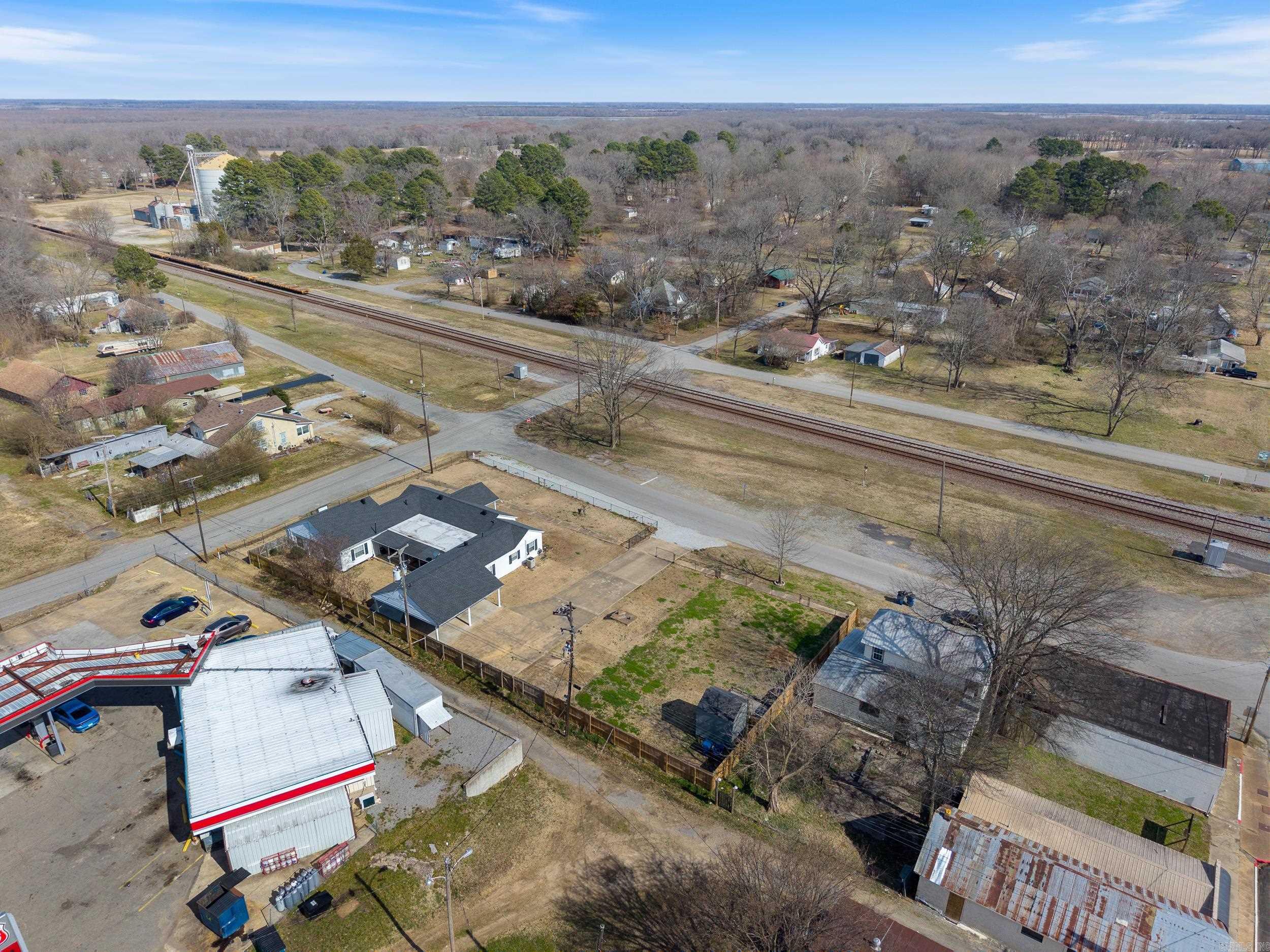 111 NW Front  Bradford, AR