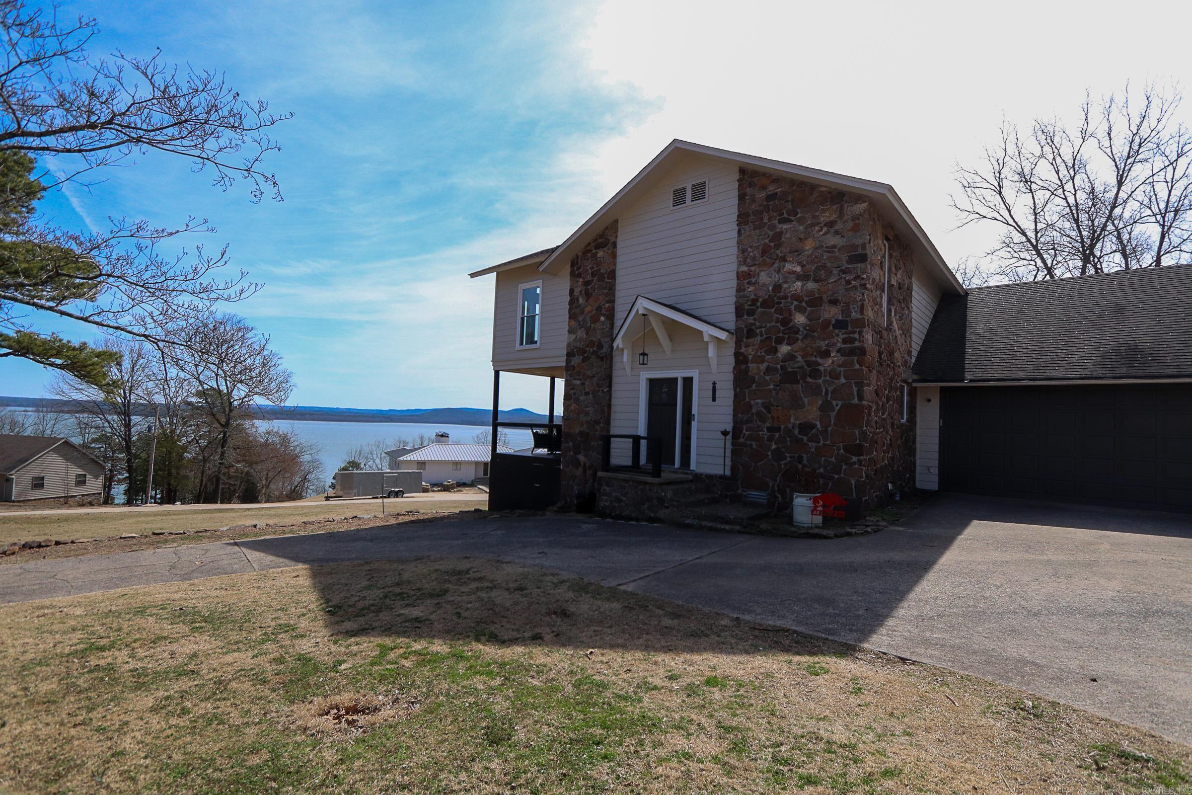 314  View Drive  Shirley, AR