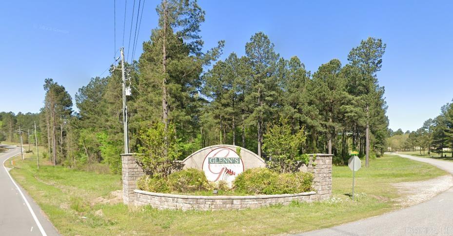 220 W Colonel Glenn  Little Rock, AR
