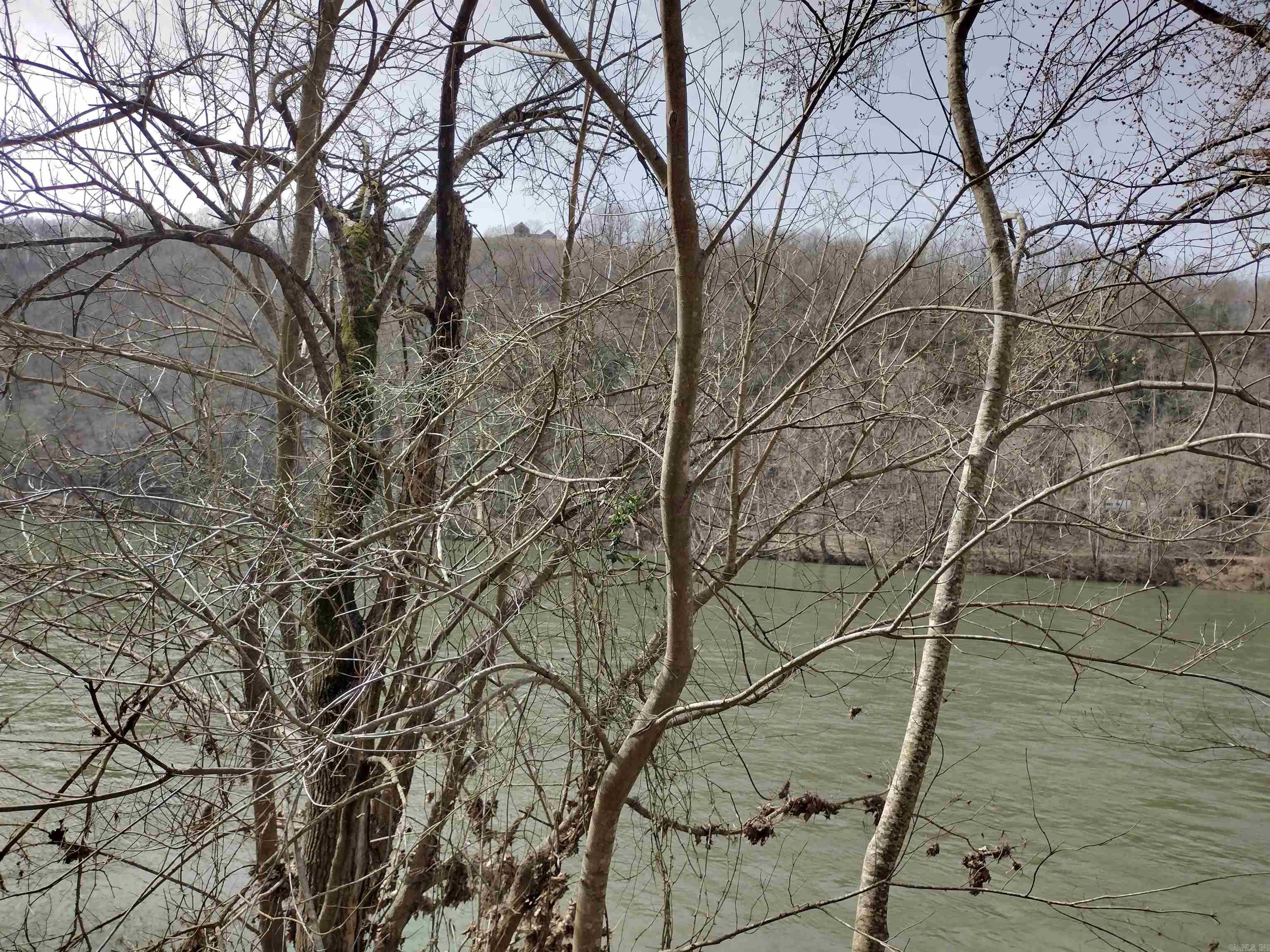 000  South RiverView  Sylamore, AR