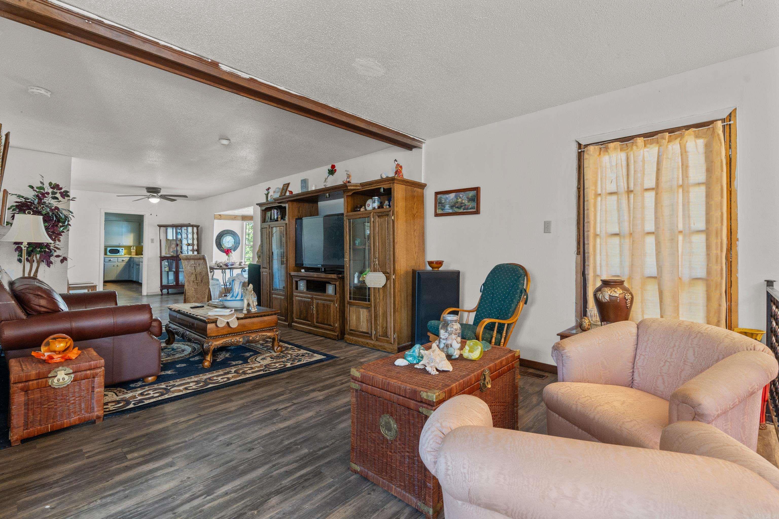 108  Helen  Hot Springs, AR