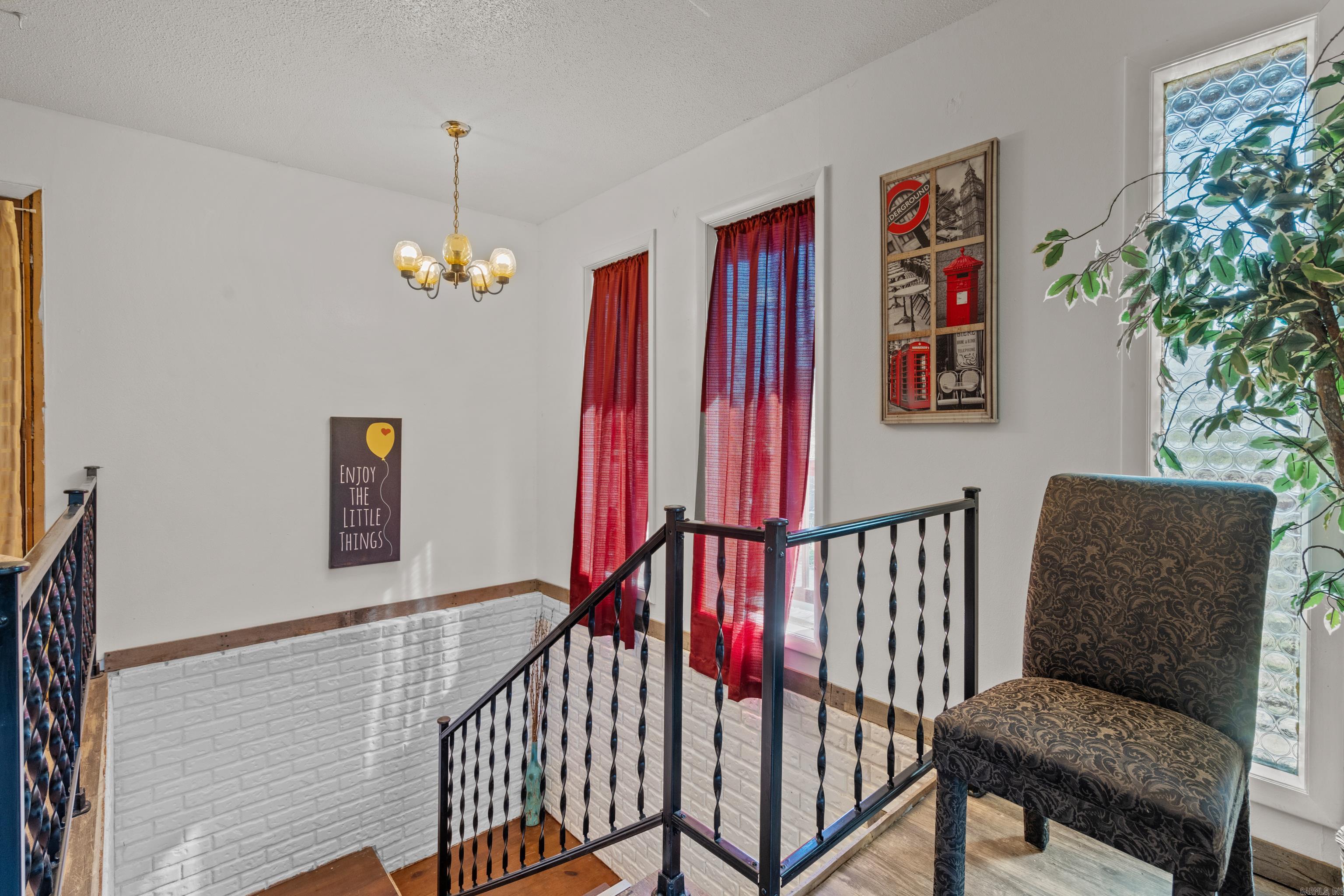 108  Helen  Hot Springs, AR