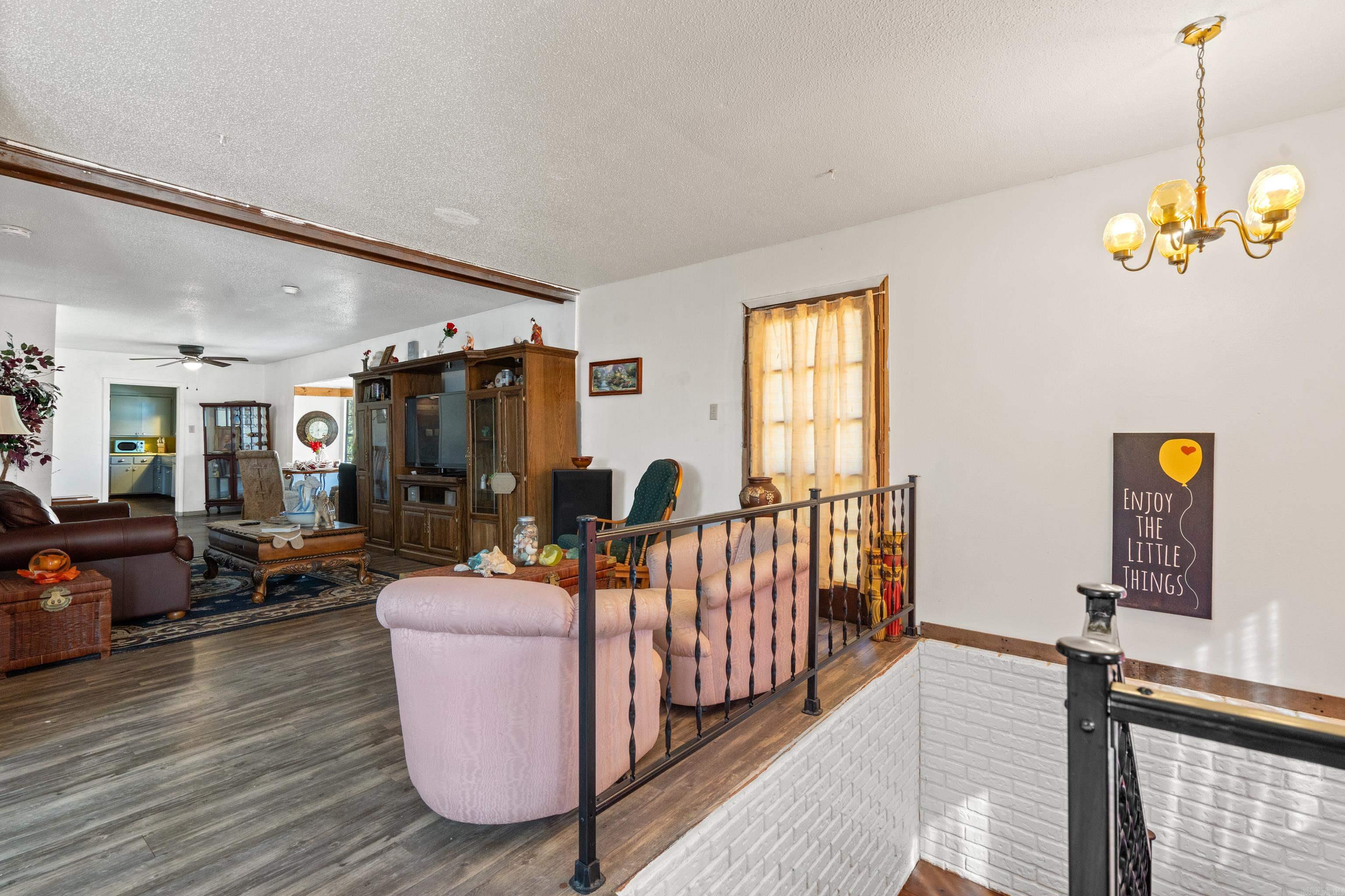 108  Helen  Hot Springs, AR