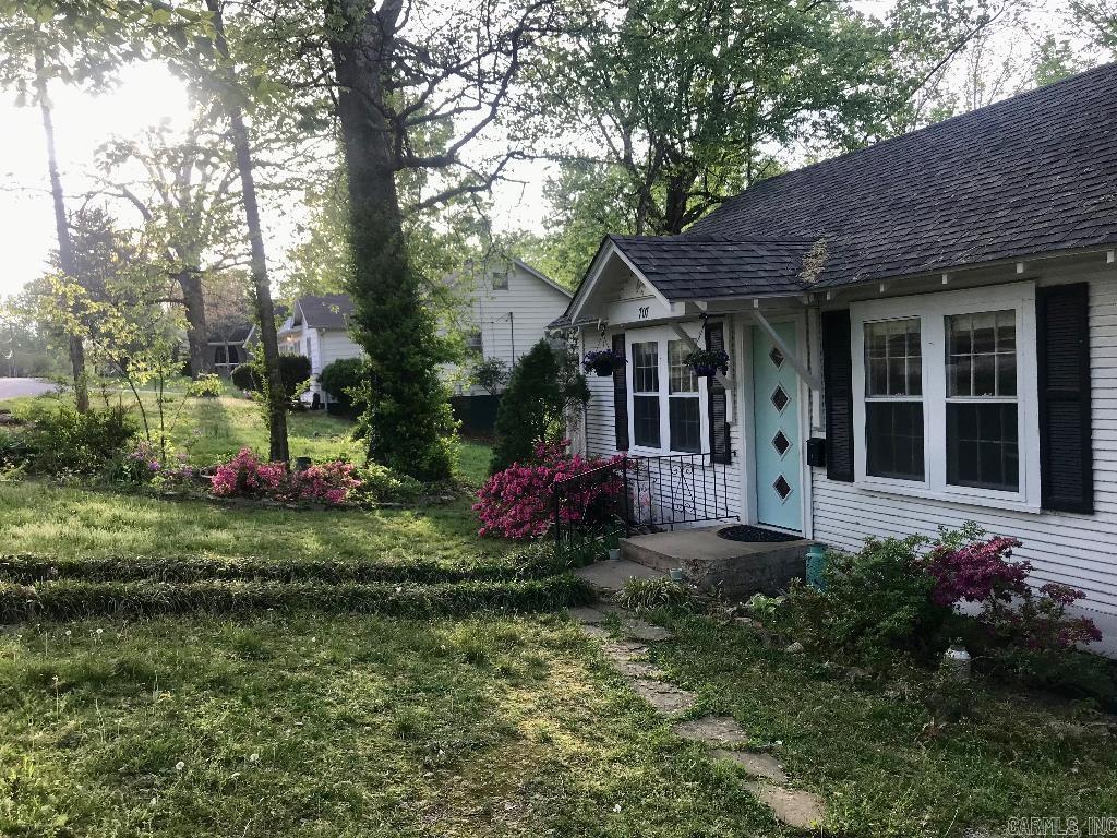 707 W South Ave  Harrison, AR