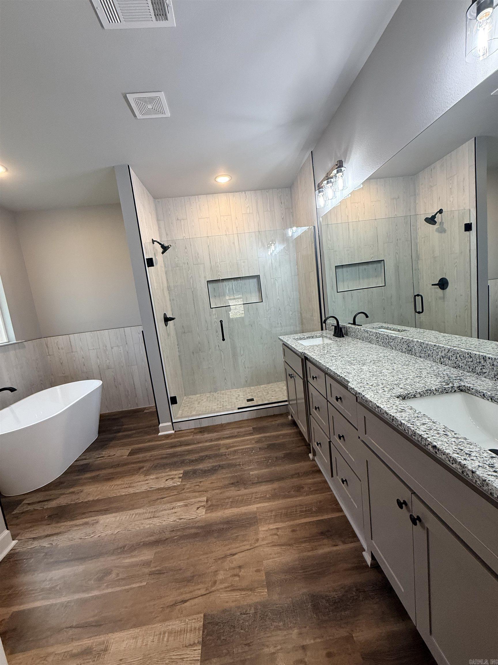 21364 Ashland  Hensley, AR