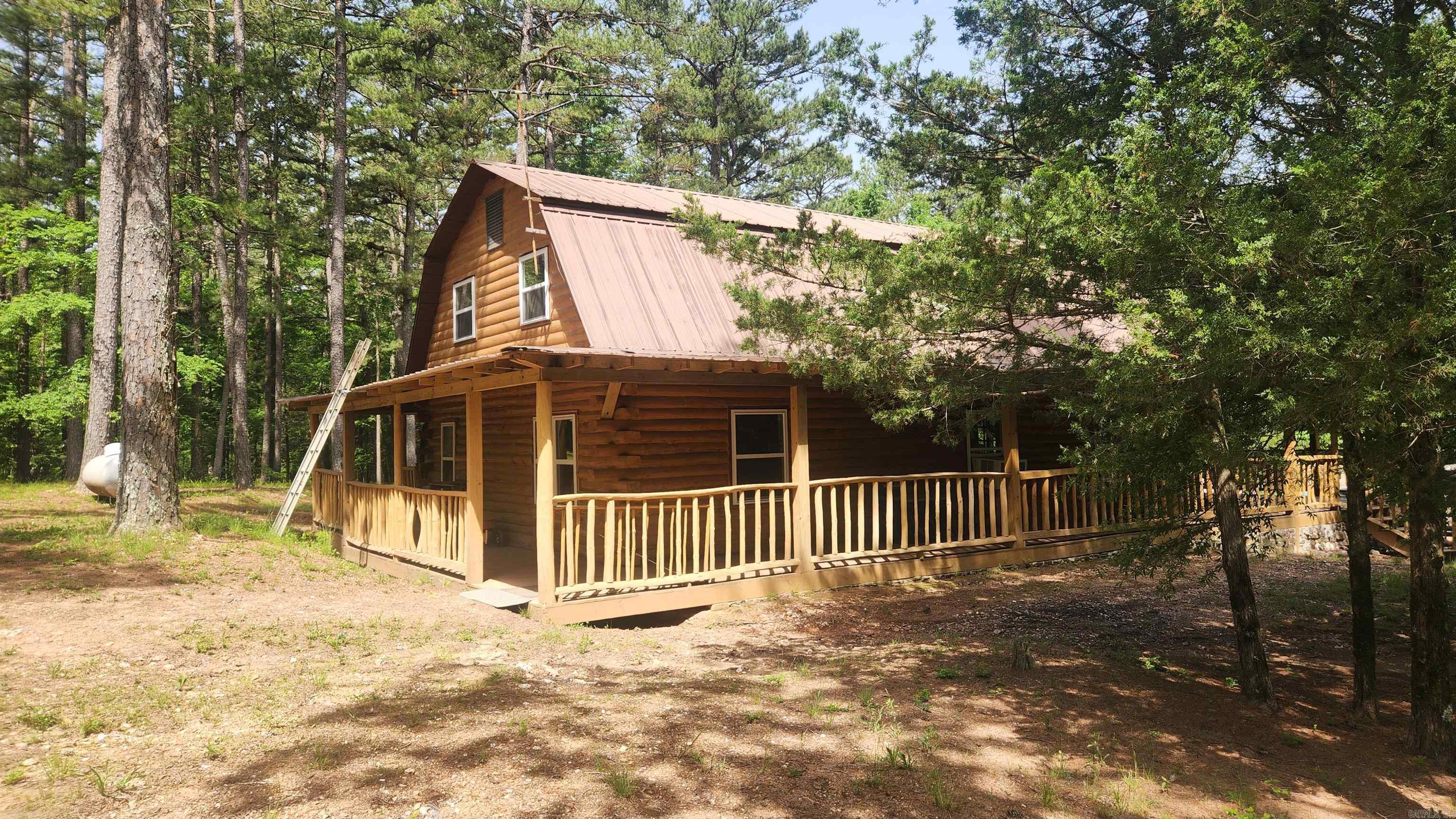 1775  Polk Rd 61  Mena, AR