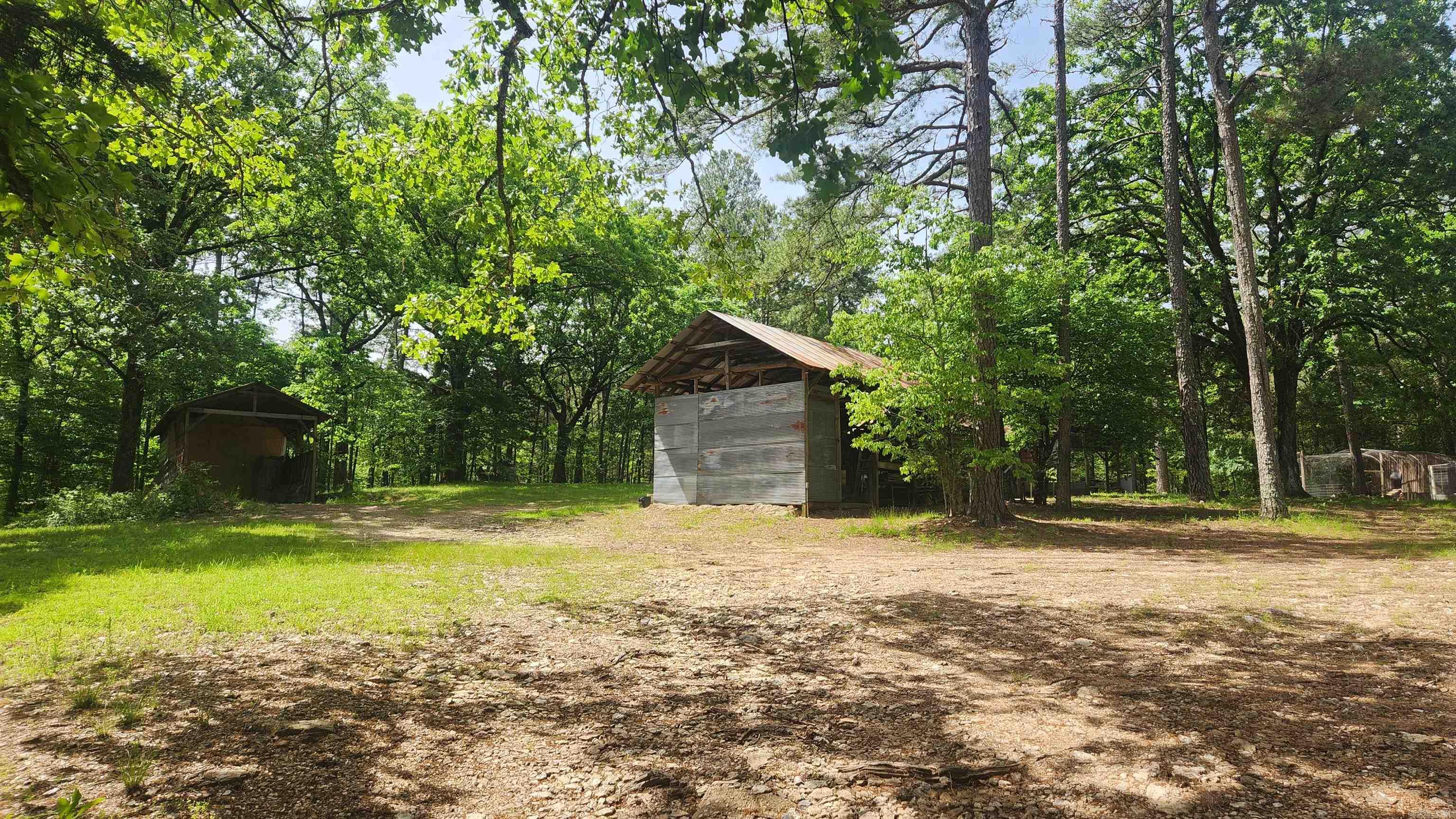 1775  Polk Rd 61  Mena, AR
