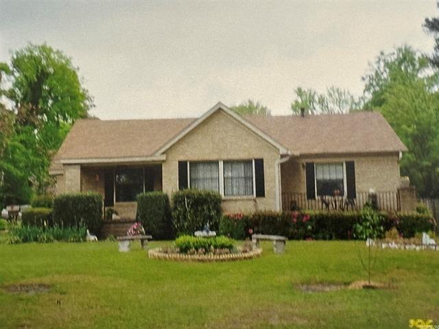 300 E Conway  Benton, AR