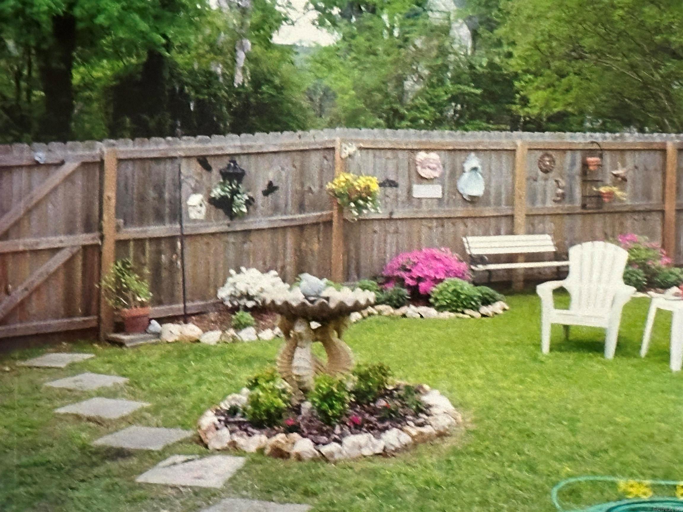 300 E Conway Benton, AR 72015