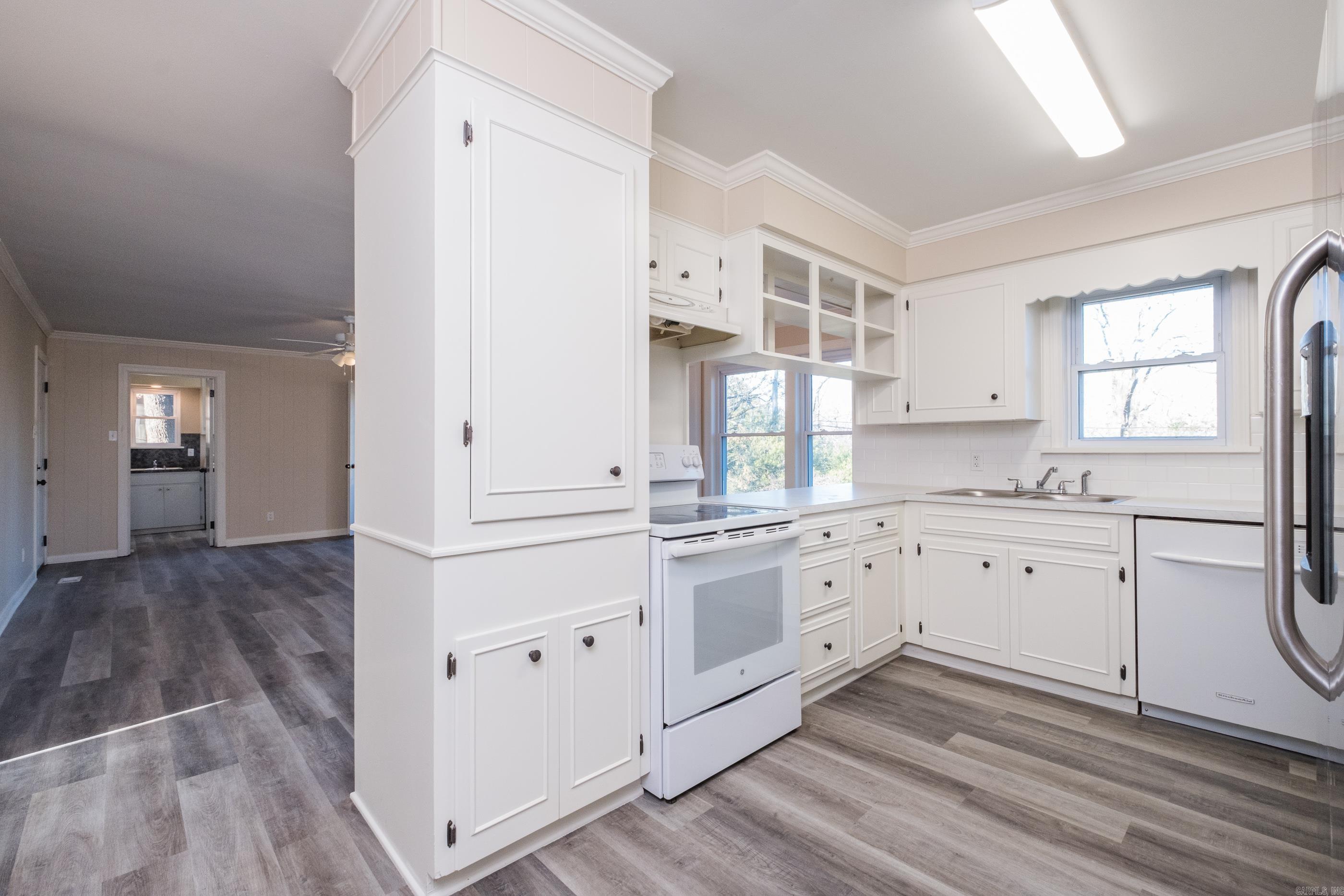 5606  Lakeview Road  North Little Rock, AR