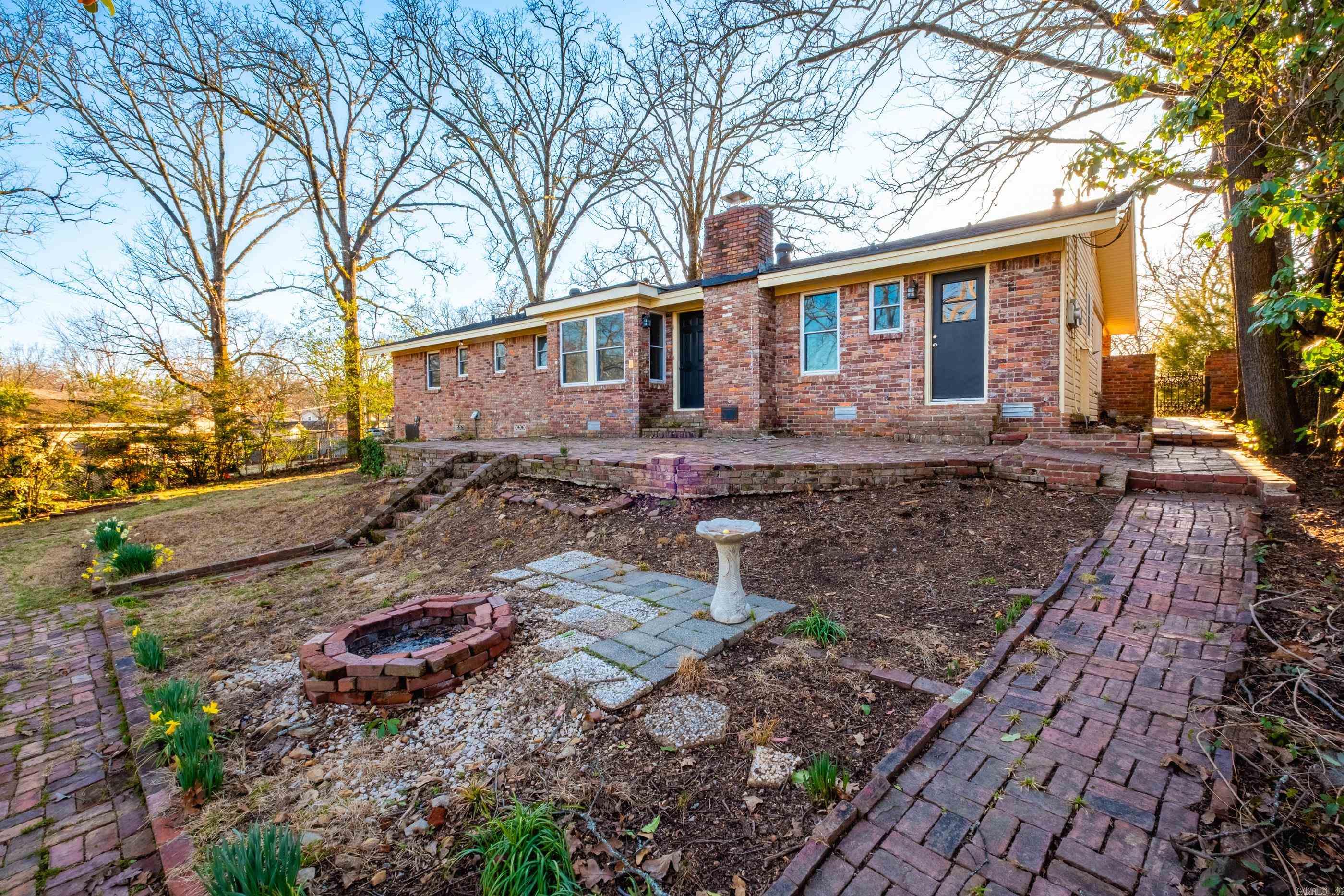 5606  Lakeview Road  North Little Rock, AR