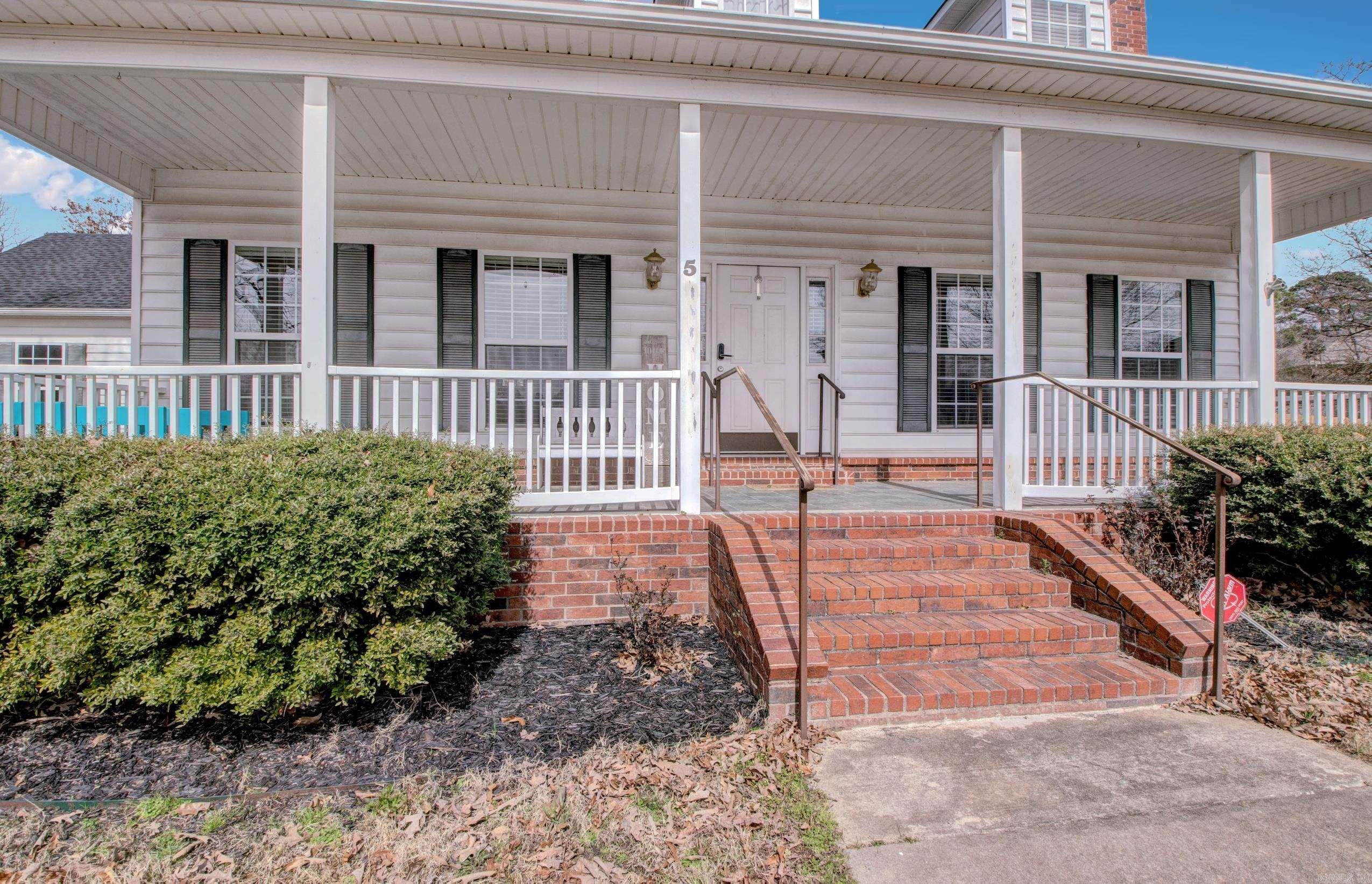 5  Grant Cove  Maumelle, AR