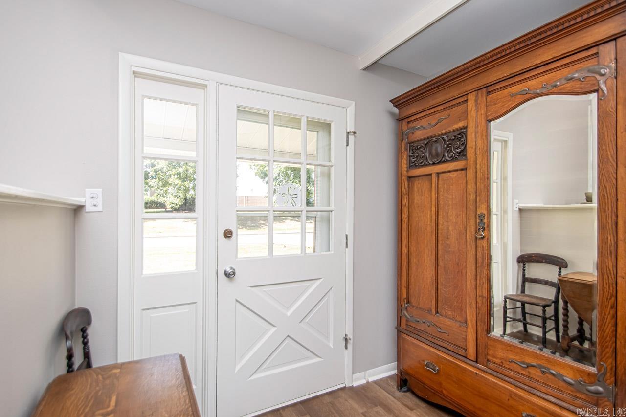 1022  Western  Conway, AR