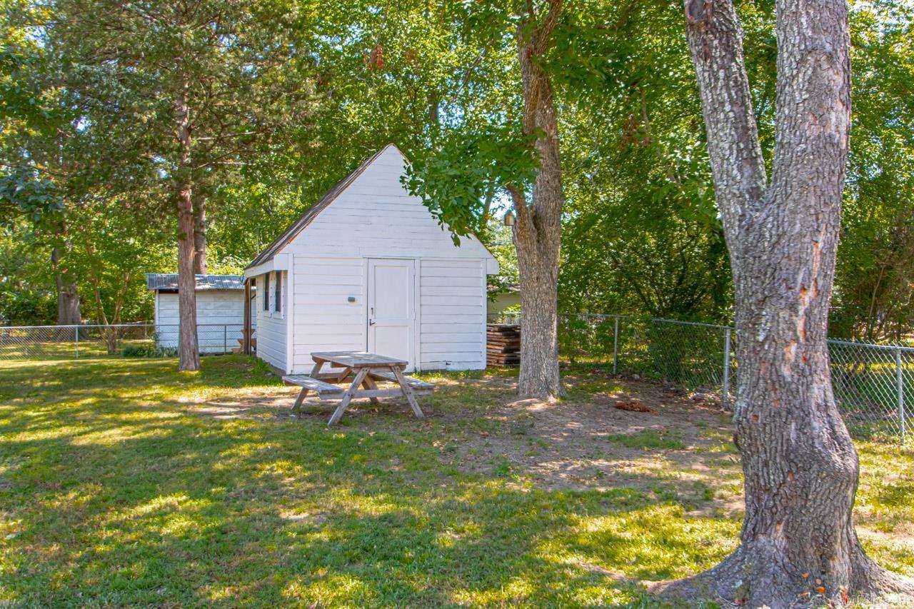 1022  Western  Conway, AR