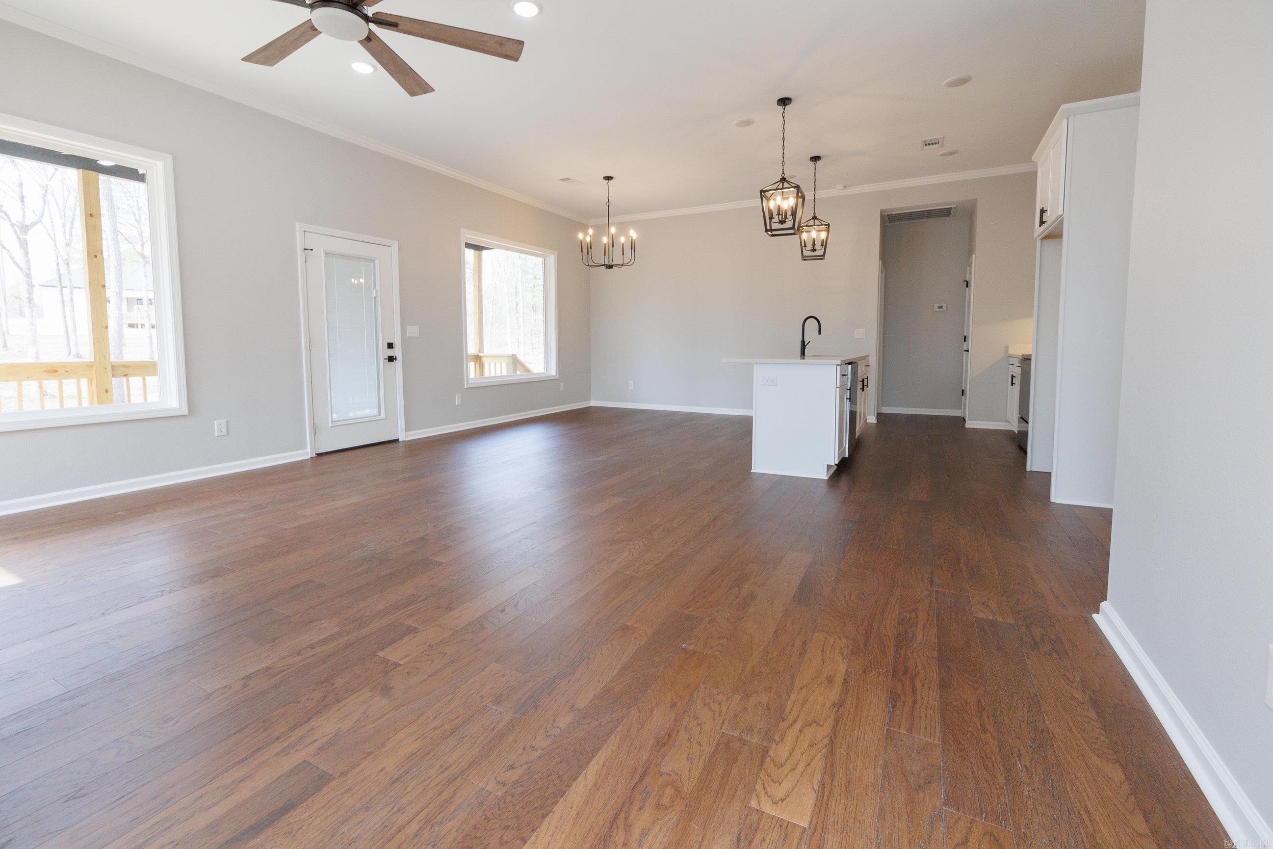 8 Hawks Point Edgemont, AR 72044