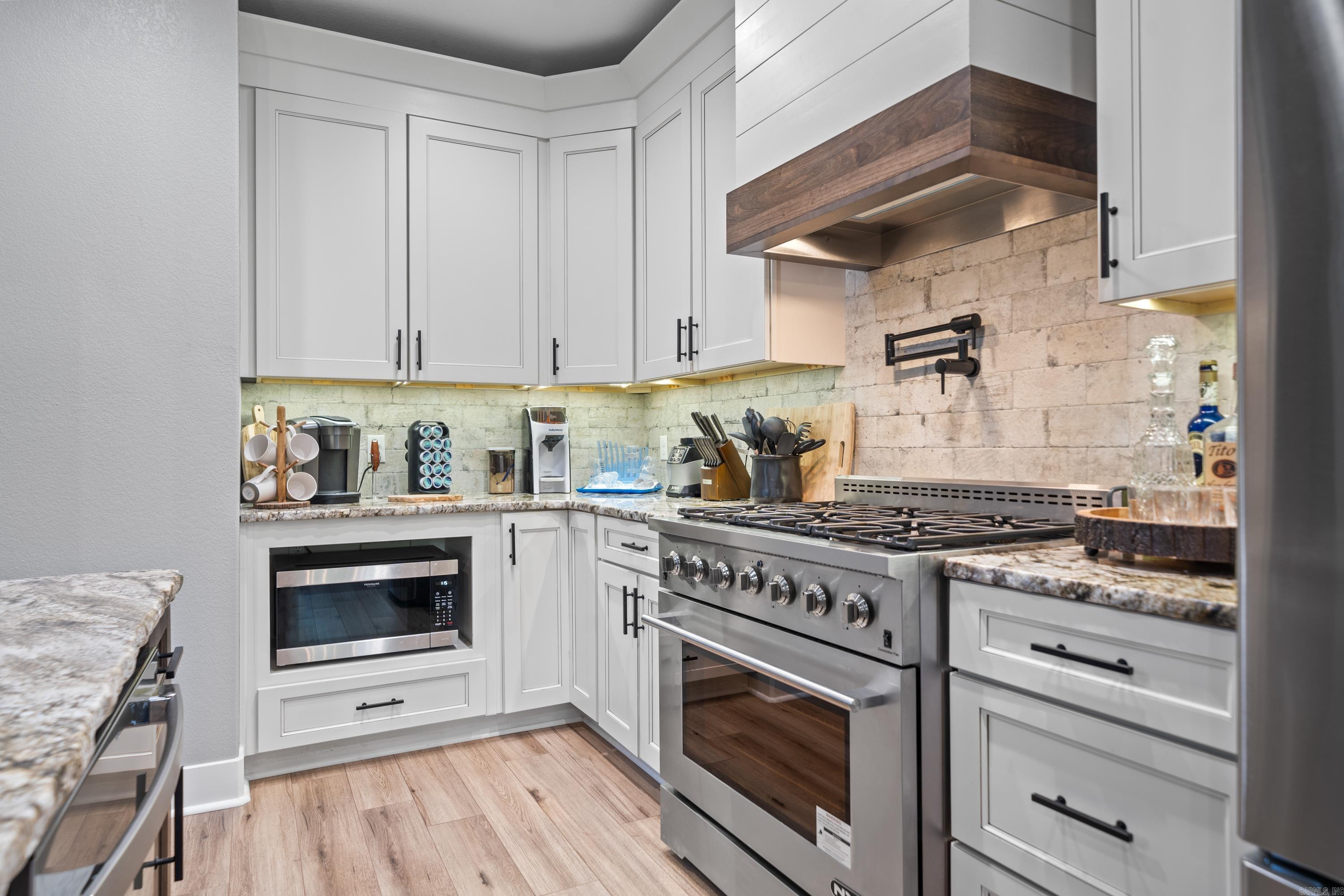 117  Coneflower  Hot Springs, AR