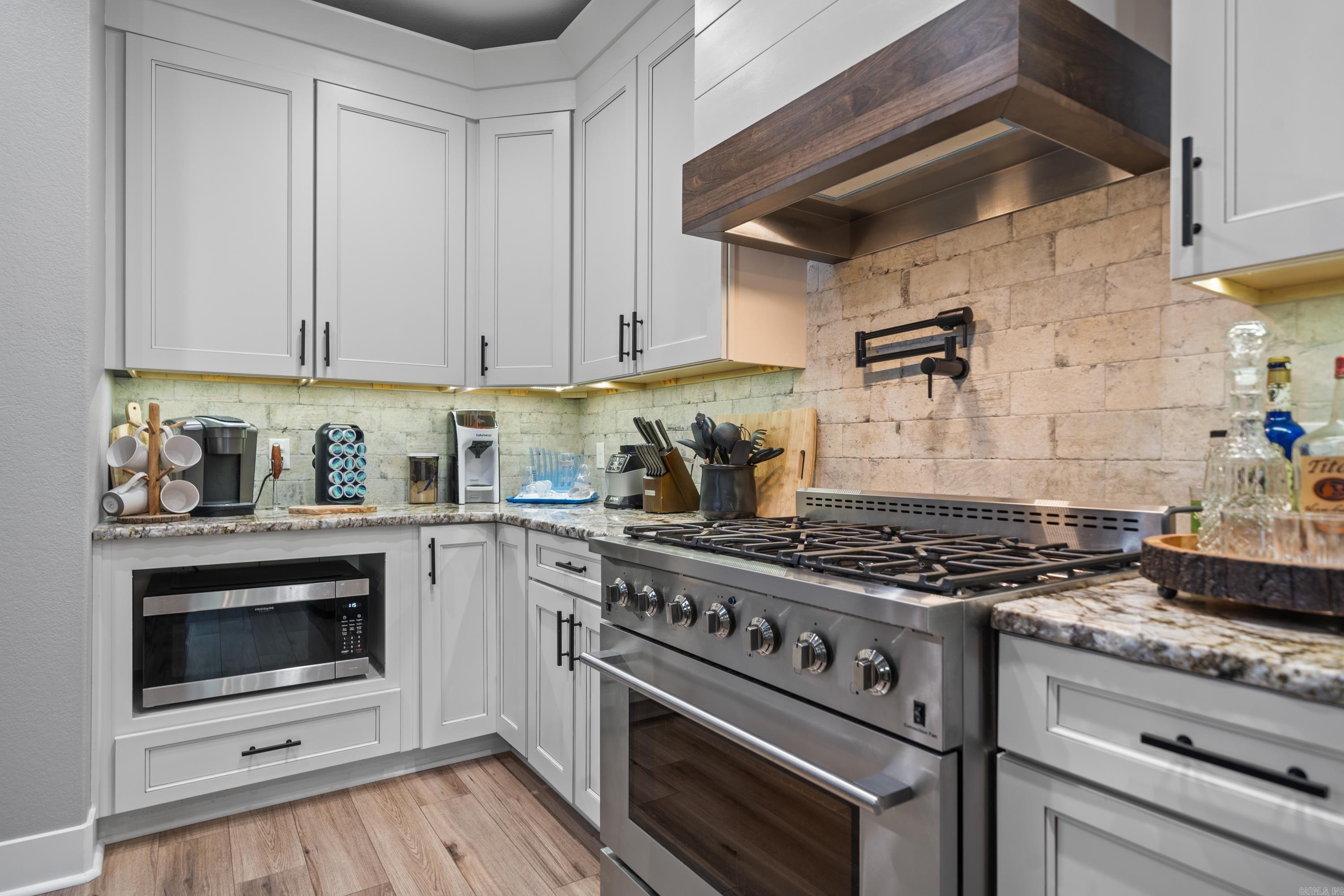 117  Coneflower  Hot Springs, AR