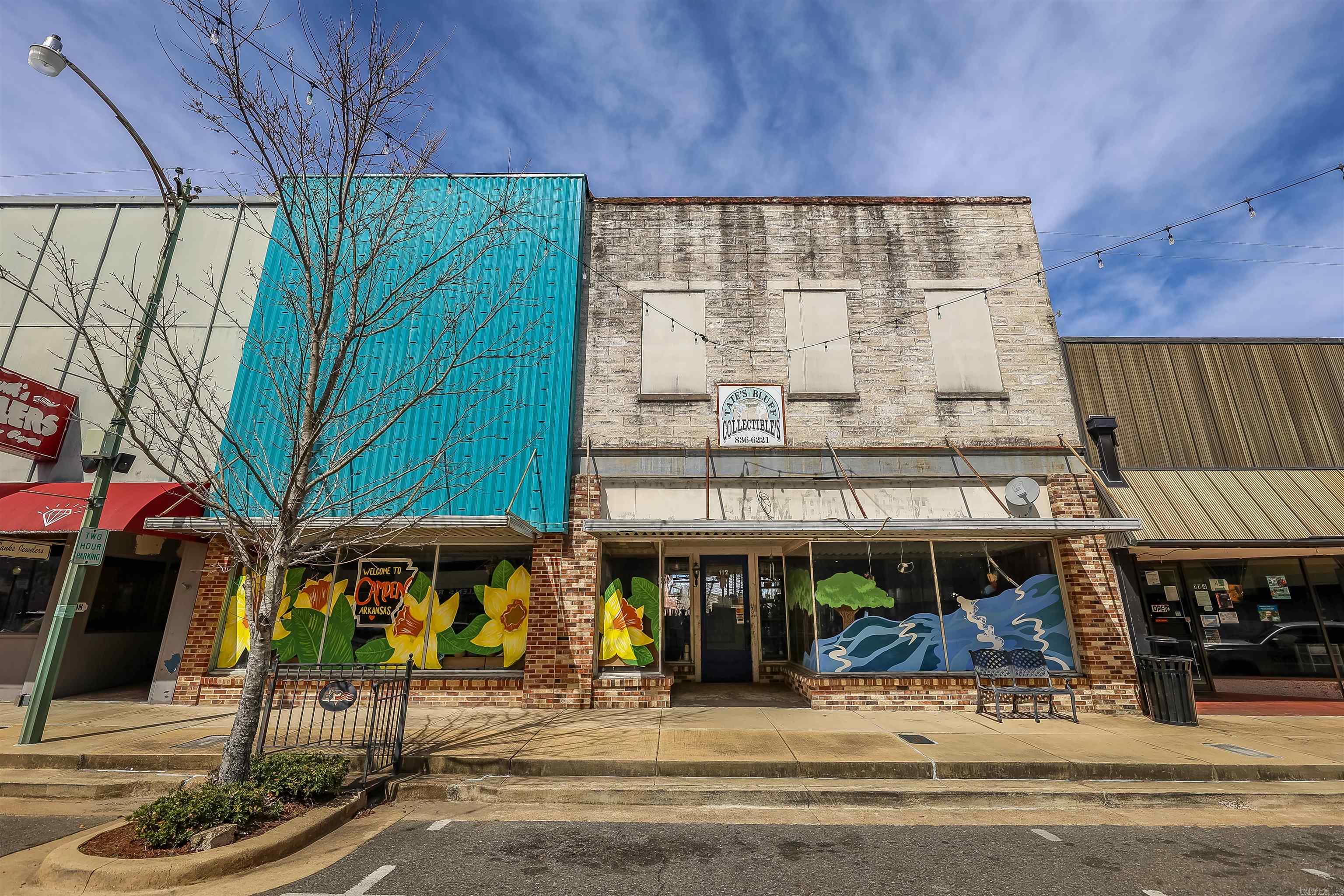 112 E Washington  Camden, AR