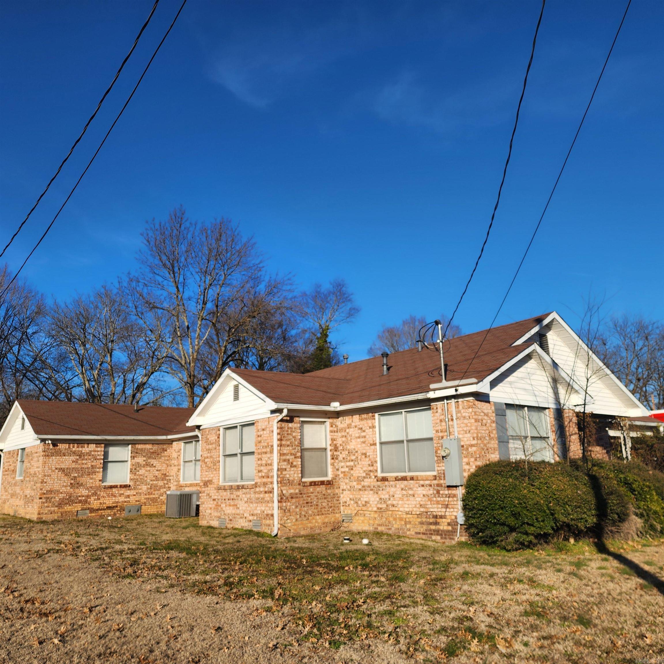 506 W Pleasure  Searcy, AR