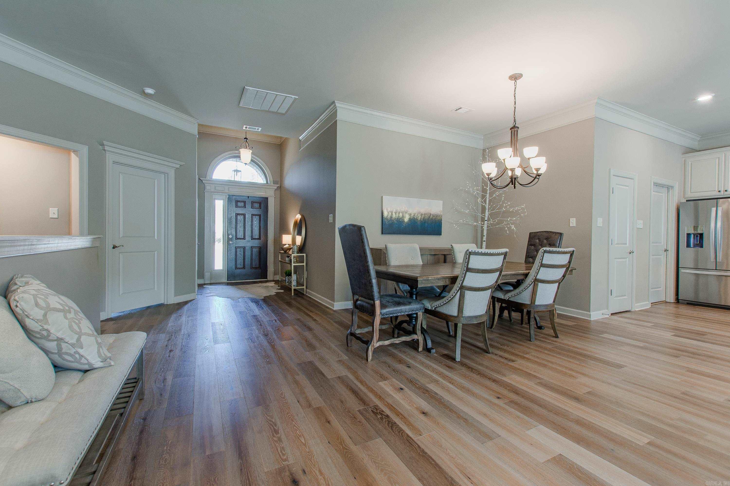 14  Majestic  Maumelle, AR