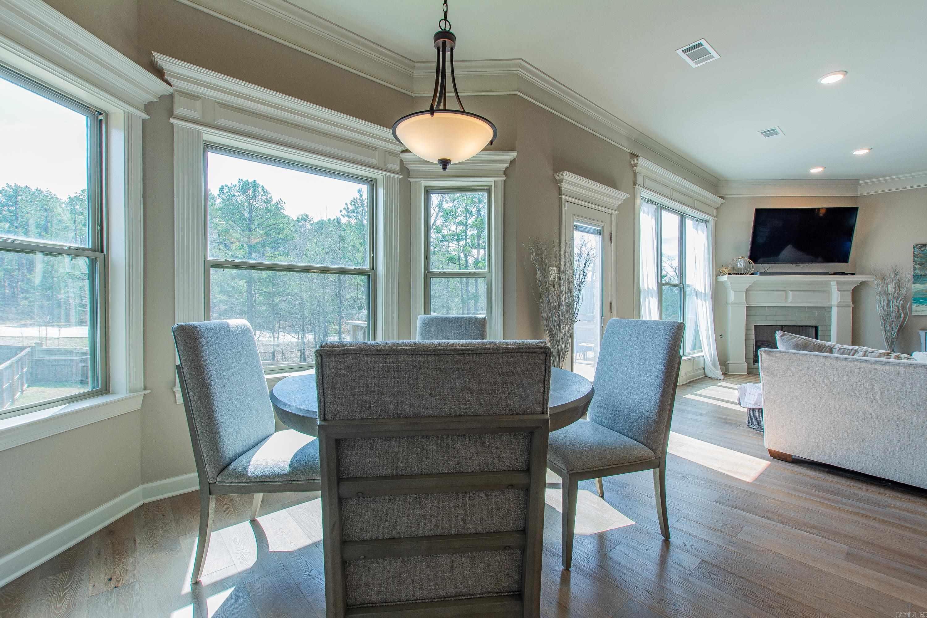 14  Majestic  Maumelle, AR