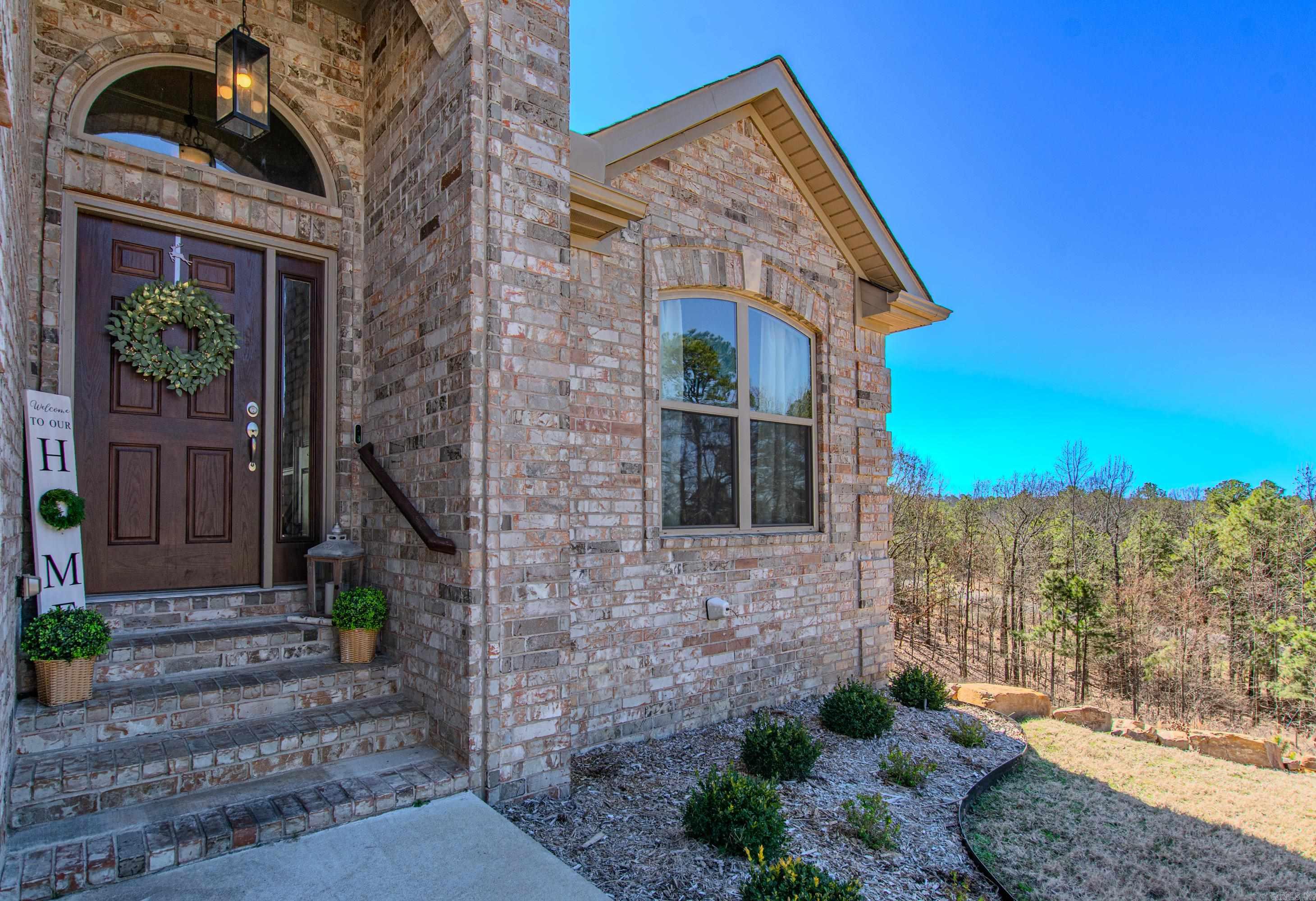 14  Majestic  Maumelle, AR