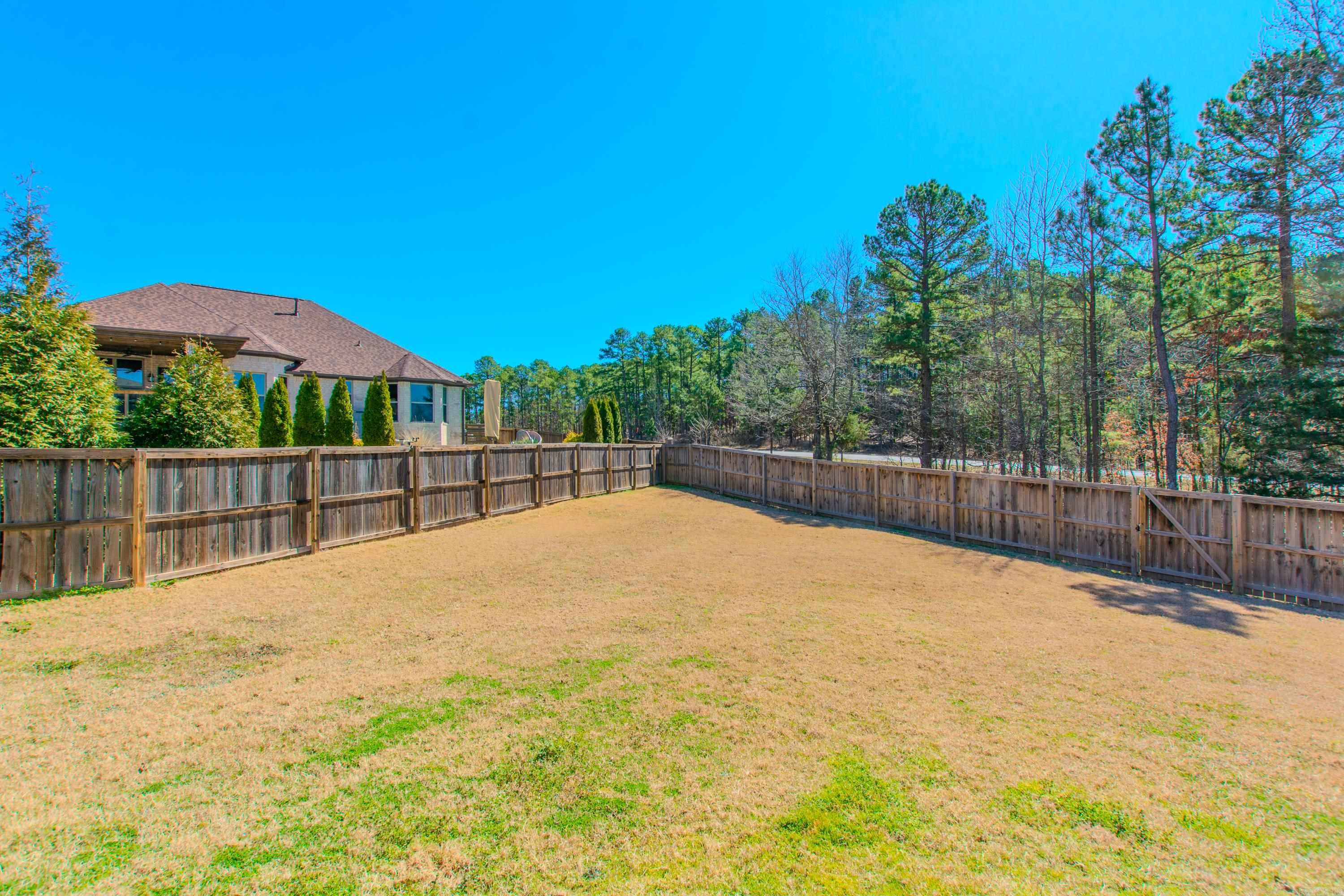 14  Majestic  Maumelle, AR