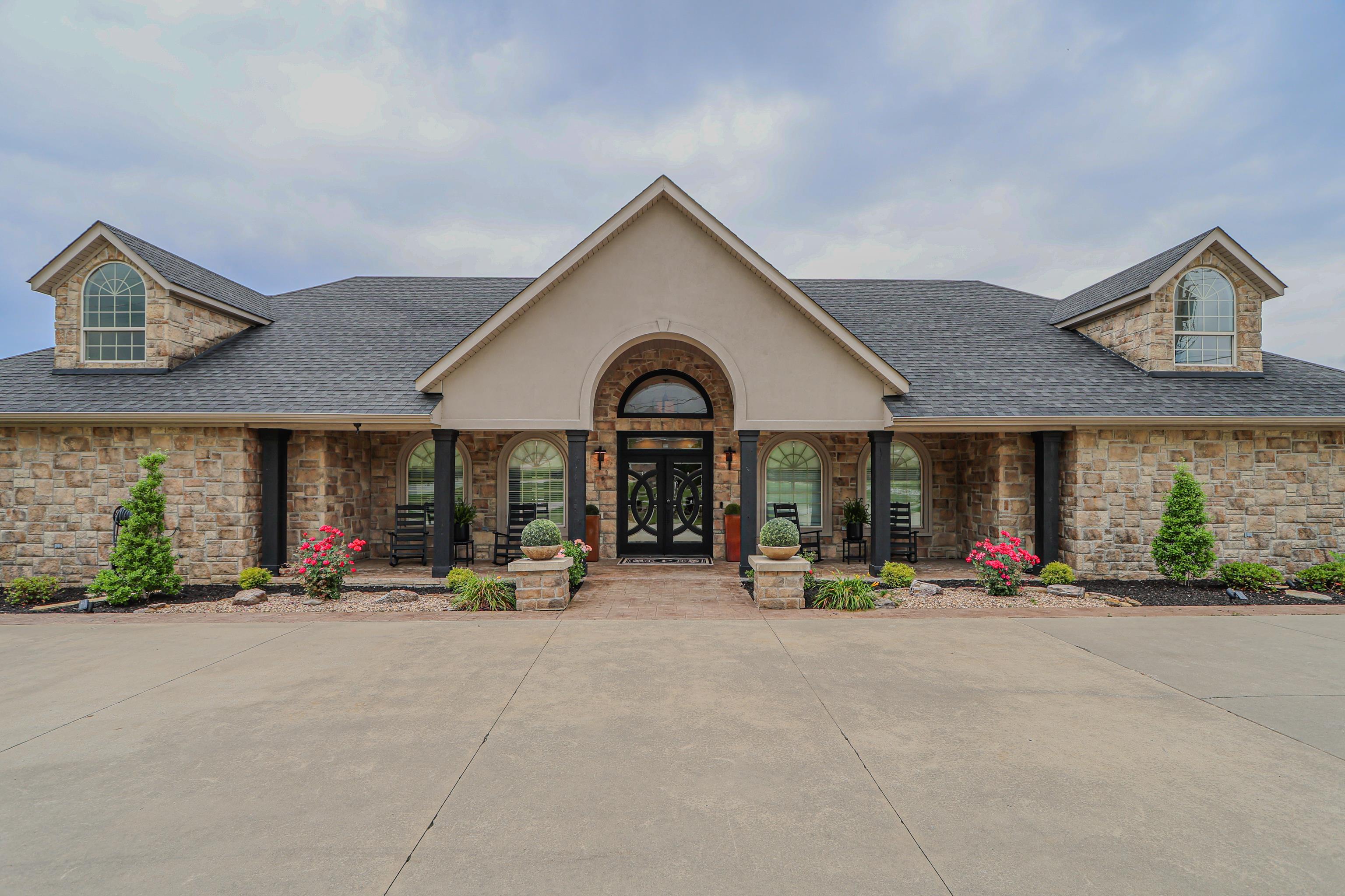 3205  Pruetts Chapel  Paragould, AR