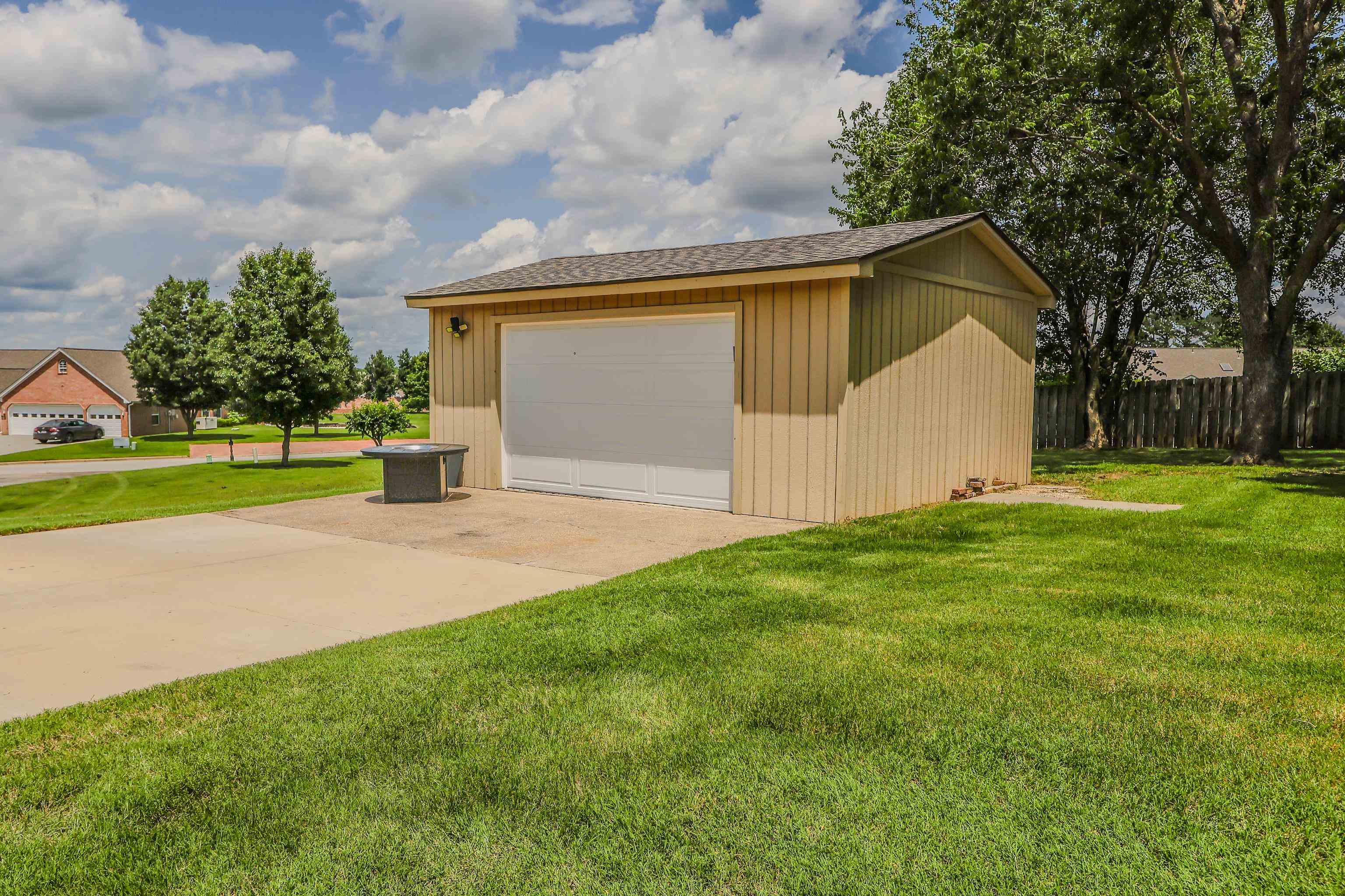 3205  Pruetts Chapel  Paragould, AR