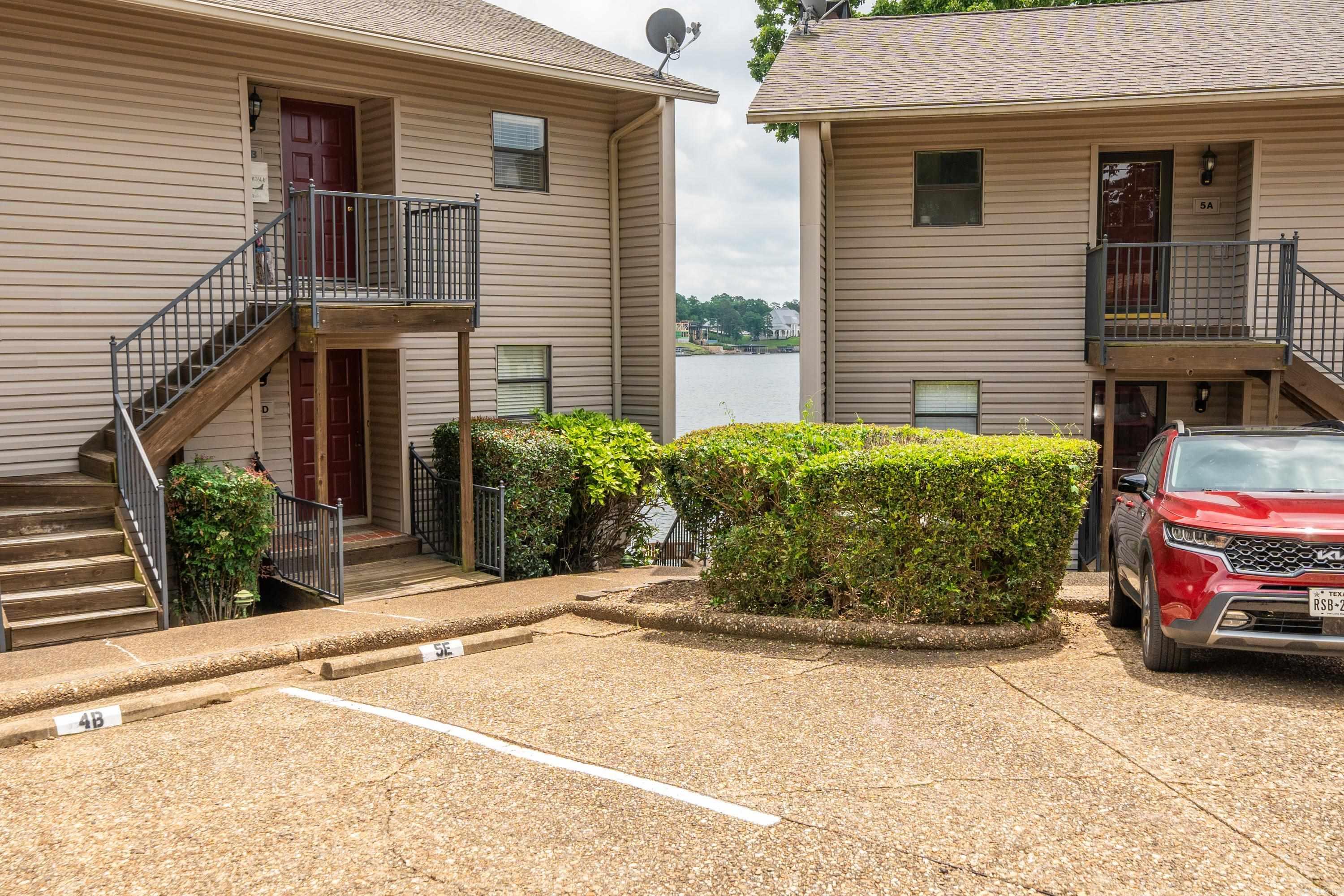 1319 Airport Road Hot Springs, AR 71913
