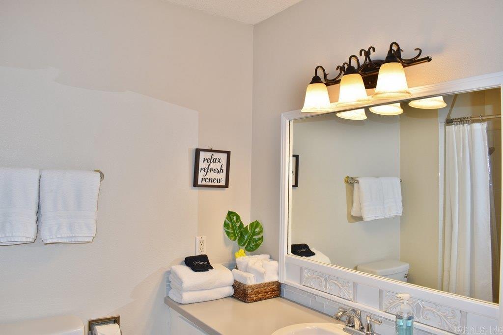 22  Reddina  Hot Springs Village, AR