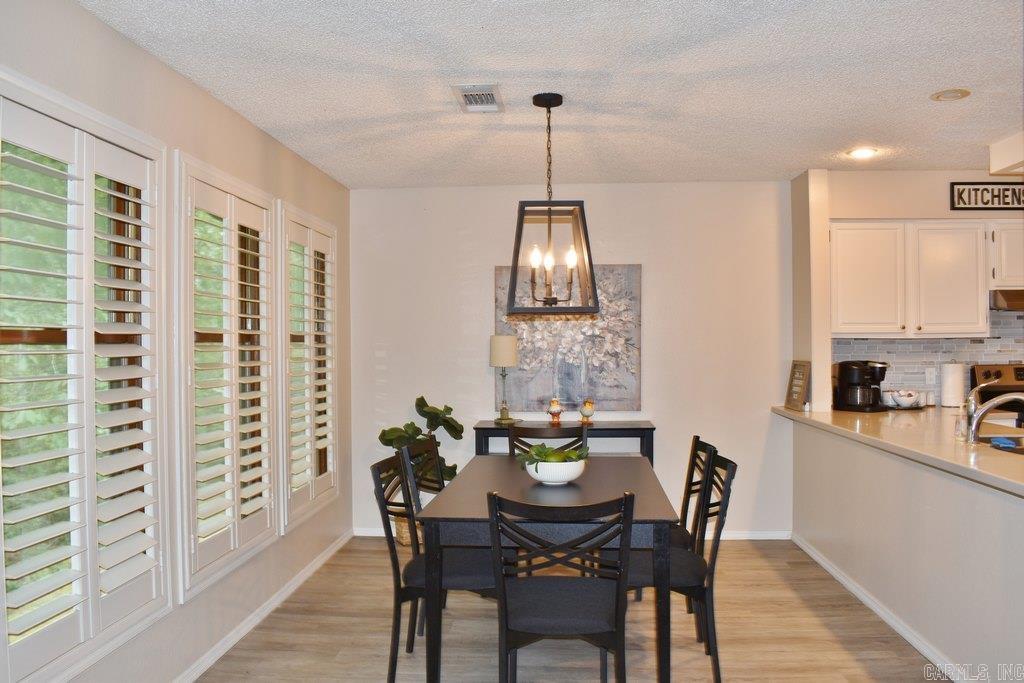 22  Reddina  Hot Springs Village, AR