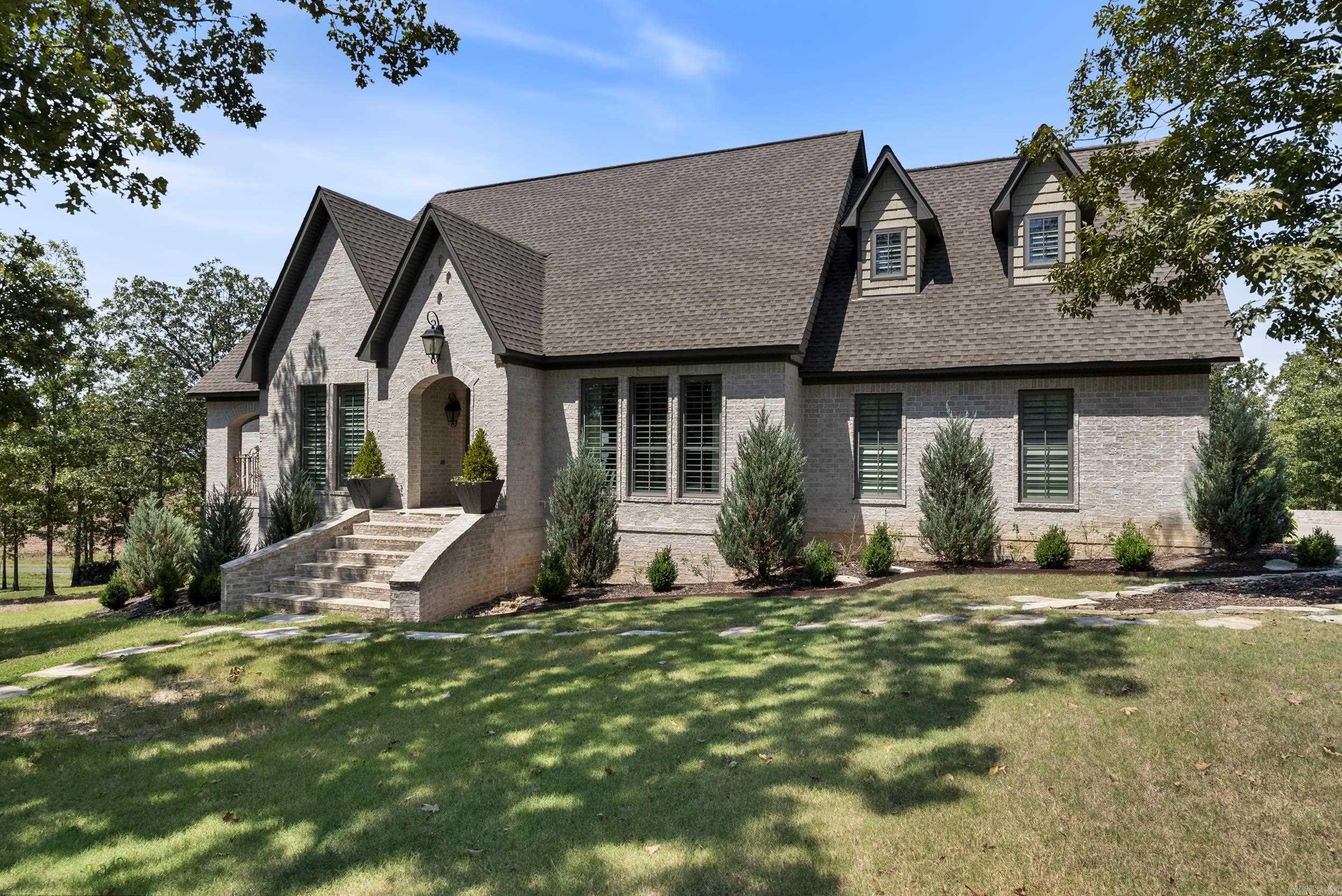 18  Sky Dr  Greenbrier, AR