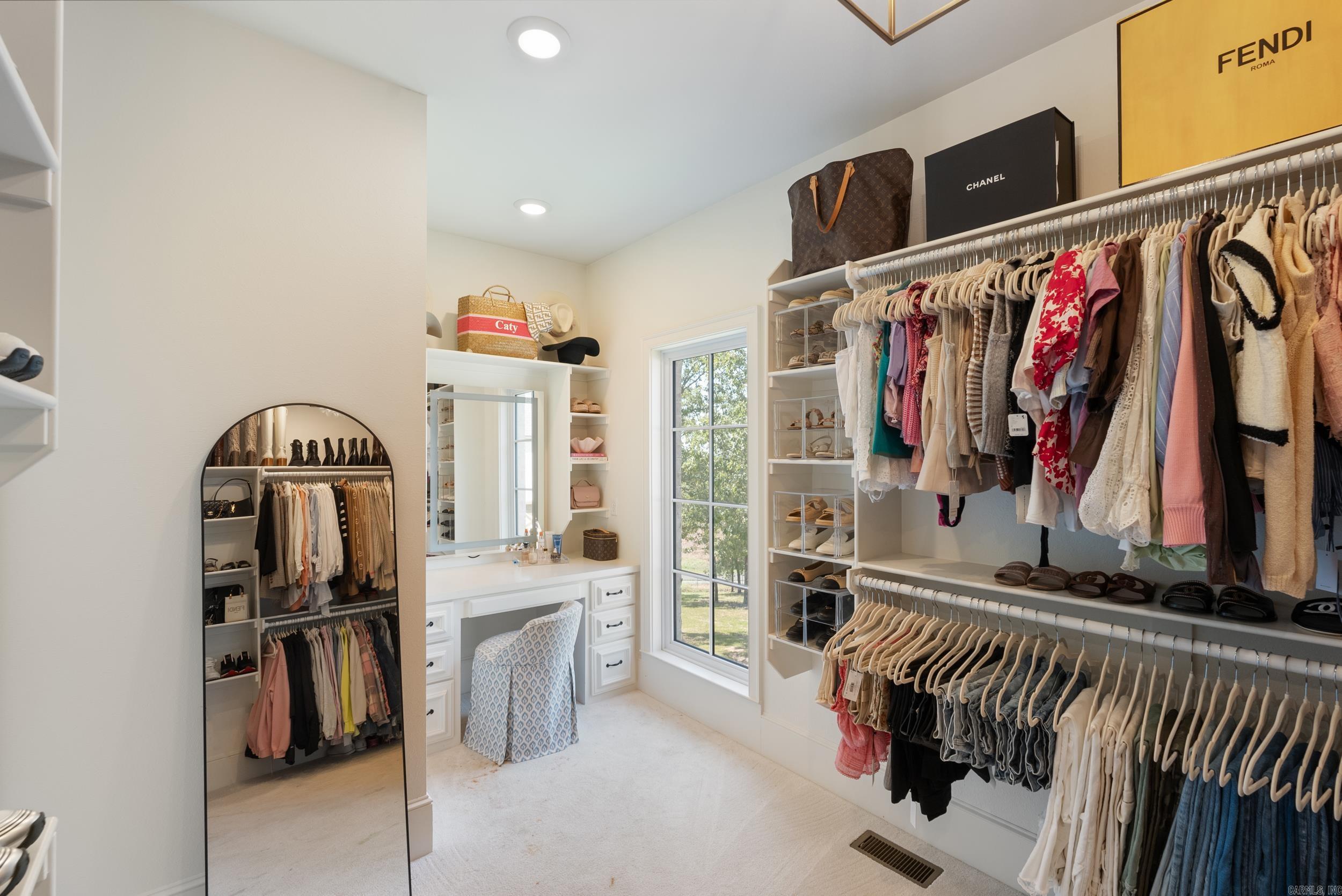 18  Sky Dr  Greenbrier, AR