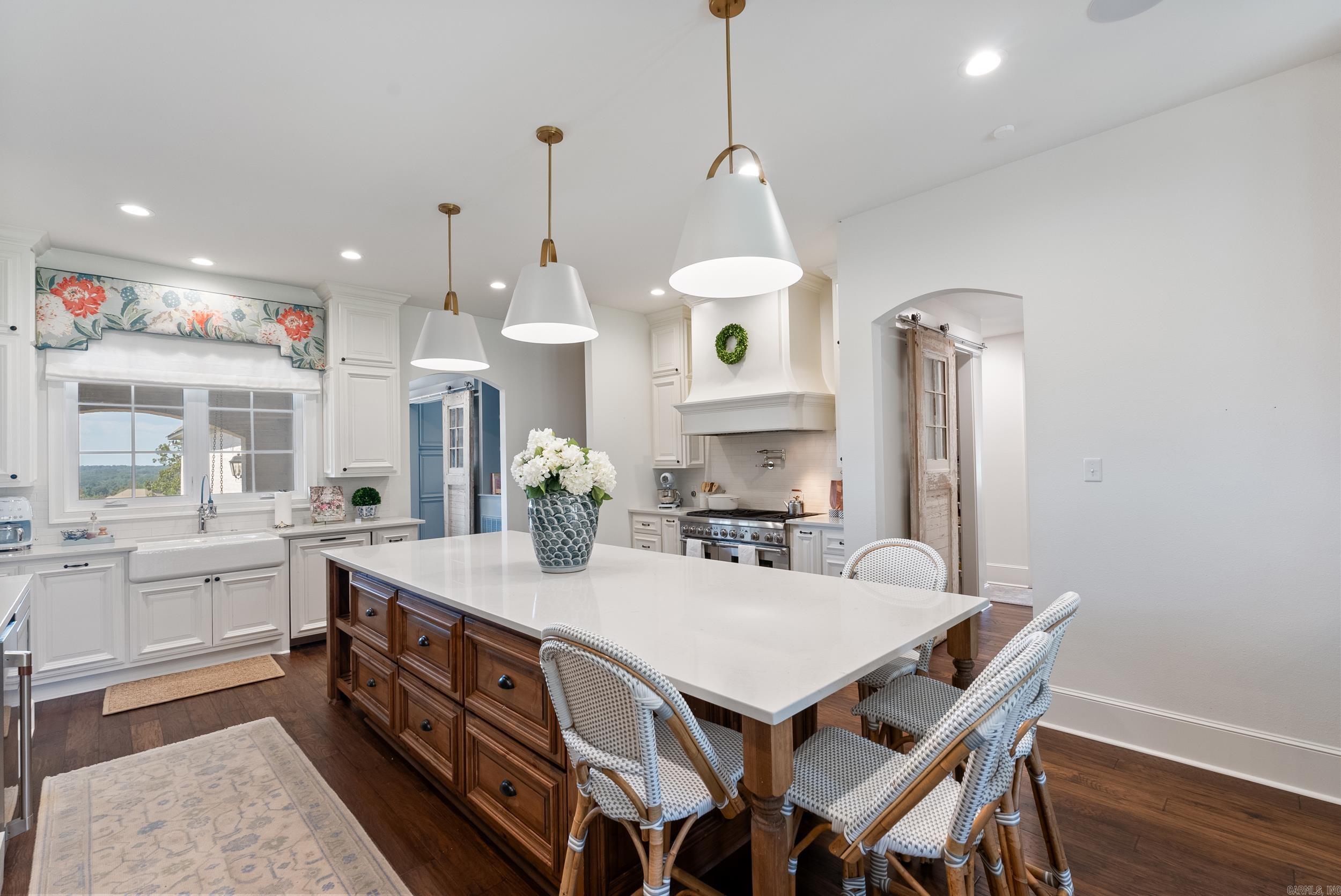 18  Sky Dr  Greenbrier, AR